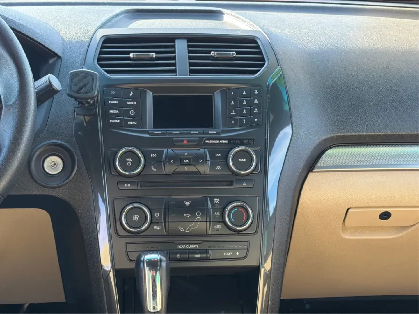 2017 Ford Explorer Base (1FM5K8BH9HG) with an 2.3L L4 DOHC 16V engine, 6A transmission, located at 4508 South Dixie Dr, Moraine, OH, 45439, (937) 908-9800, 39.689976, -84.218452 - **Discover Adventure with the 2017 Ford Explorer at Advantage Car and Credit in Piqua, OH!** <br /> <br /> Are you ready to take your family adventures or weekend getaways to the next level? The 2017 Ford Explorer is the perfect companion for those who crave exploration, comfort, and reliability. Wi - Photo#13