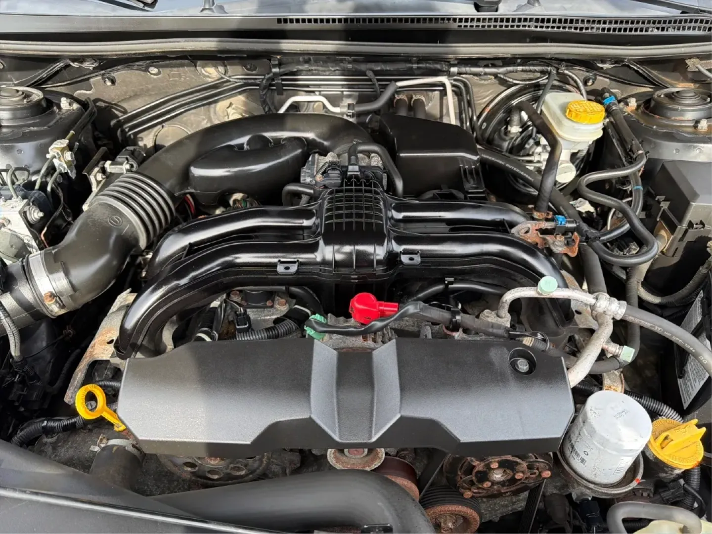 2014 Subaru XV Crosstrek 2.0i Premium (JF2GPACC4E8) with an 2L H-4 DOHC engine, located at 1951 S Dayton Lakeview Rd., New Carlisle, OH, 45344, (937) 908-9800, 39.890999, -84.050255 - Are you ready to elevate your lifestyle with a versatile vehicle that can handle both your daily commutes and weekend adventures? Look no further than this stunning 2014 Subaru XV Crosstrek 2.0i Premium, available now at Advantage Car and Credit - Riverside. Located at 401 Woodman Dr, Riverside, OH - Photo#11