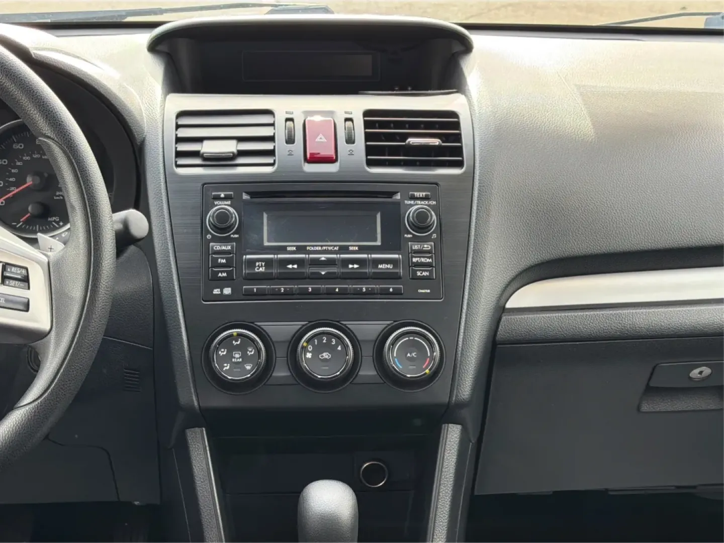 2014 Subaru XV Crosstrek 2.0i Premium (JF2GPACC4E8) with an 2L H-4 DOHC engine, located at 1951 S Dayton Lakeview Rd., New Carlisle, OH, 45344, (937) 908-9800, 39.890999, -84.050255 - Are you ready to elevate your lifestyle with a versatile vehicle that can handle both your daily commutes and weekend adventures? Look no further than this stunning 2014 Subaru XV Crosstrek 2.0i Premium, available now at Advantage Car and Credit - Riverside. Located at 401 Woodman Dr, Riverside, OH - Photo#13