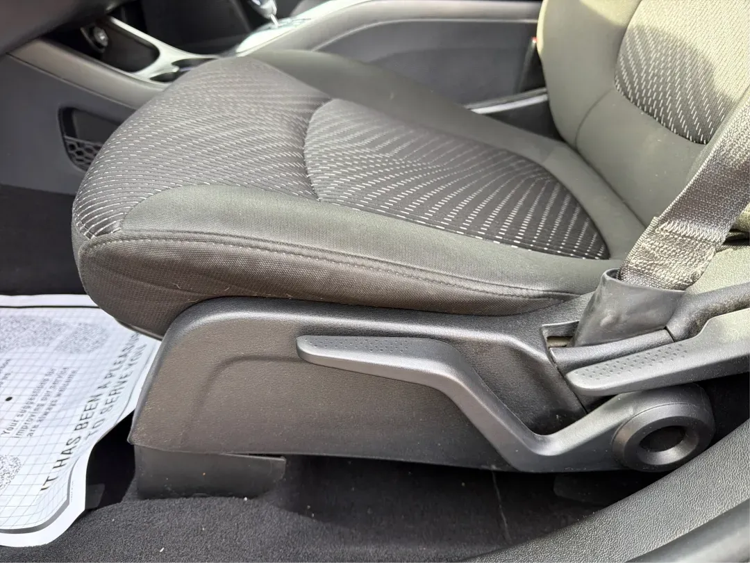 2020 Dodge Journey SE Value (3C4PDCABXLT) with an Tigershark MultiAir 2.4L I-4 DOHC engine, located at 401 Woodman Dr, Riverside, OH, 45431, (937) 908-9800, 39.760899, -84.123421 - **Discover Adventure with the 2020 Dodge Journey SE Value - Perfect for Your Family Road Trips!**<br /> <br /> Are you ready to elevate your family's adventures or daily commutes? Look no further than the 2020 Dodge Journey SE Value SUV, available now at Advantage Car and Credit - Riverside! This ve - Photo#18