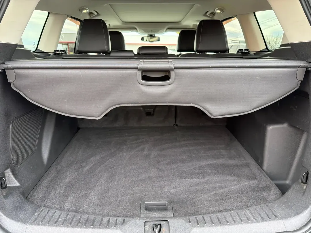 2013 Ford Escape Titanium (1FMCU9J90DU) with an EcoBoost 2L I-4 gasoline direct injection engine, located at 401 Woodman Dr, Riverside, OH, 45431, (937) 908-9800, 39.760899, -84.123421 - **Explore the Open Road with Confidence: 2013 Ford Escape Titanium at Advantage Car and Credit!**<br /> <br /> Are you ready for your next adventure? Whether you're taking the kids to soccer practice, planning weekend getaways, or commuting to work, this 2013 Ford Escape Titanium is the perfect comp - Photo#12