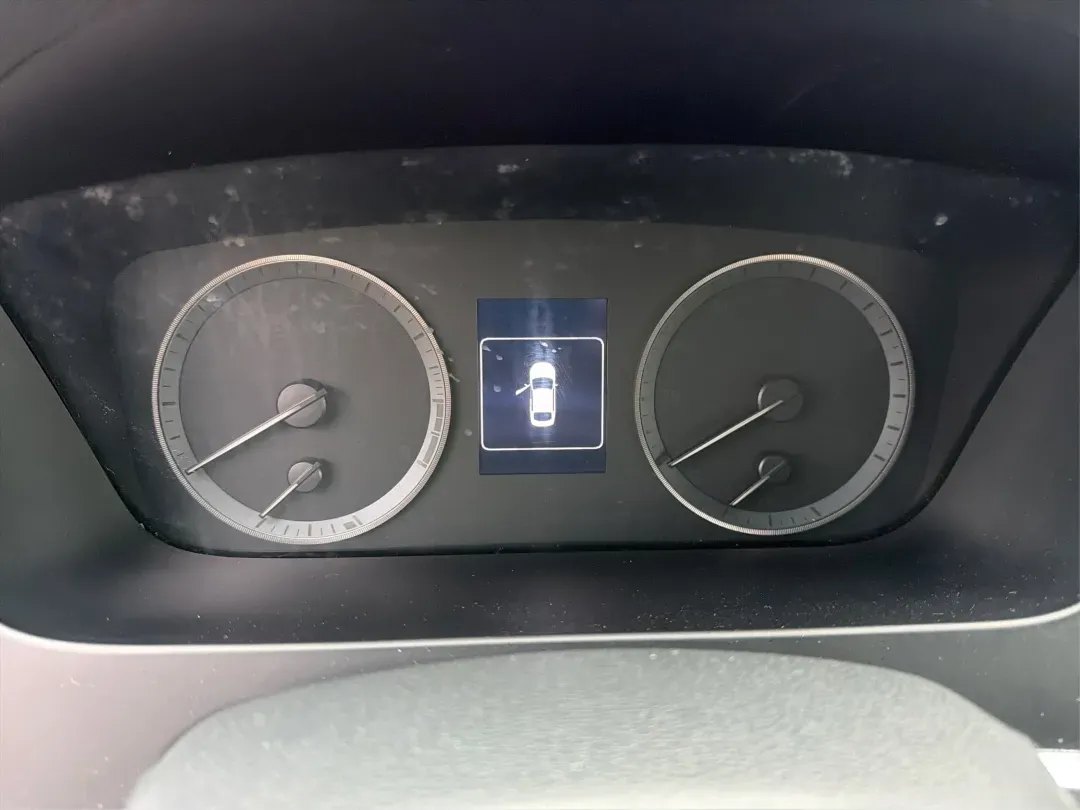 2017 Hyundai Sonata Base (5NPE24AF8HH) with an Other engine, located at 4508 South Dixie Dr, Moraine, OH, 45439, (937) 908-9800, 39.689976, -84.218452 - ### Drive Your Dream: 2017 Hyundai Sonata Perfect for Families and Commuters Alike!<br /> <br /> Looking for a reliable sedan that fits seamlessly into your busy lifestyle? The 2017 Hyundai Sonata is here to make every drive a pleasure, whether you're commuting to work, shuttling kids to soccer pra - Photo#15