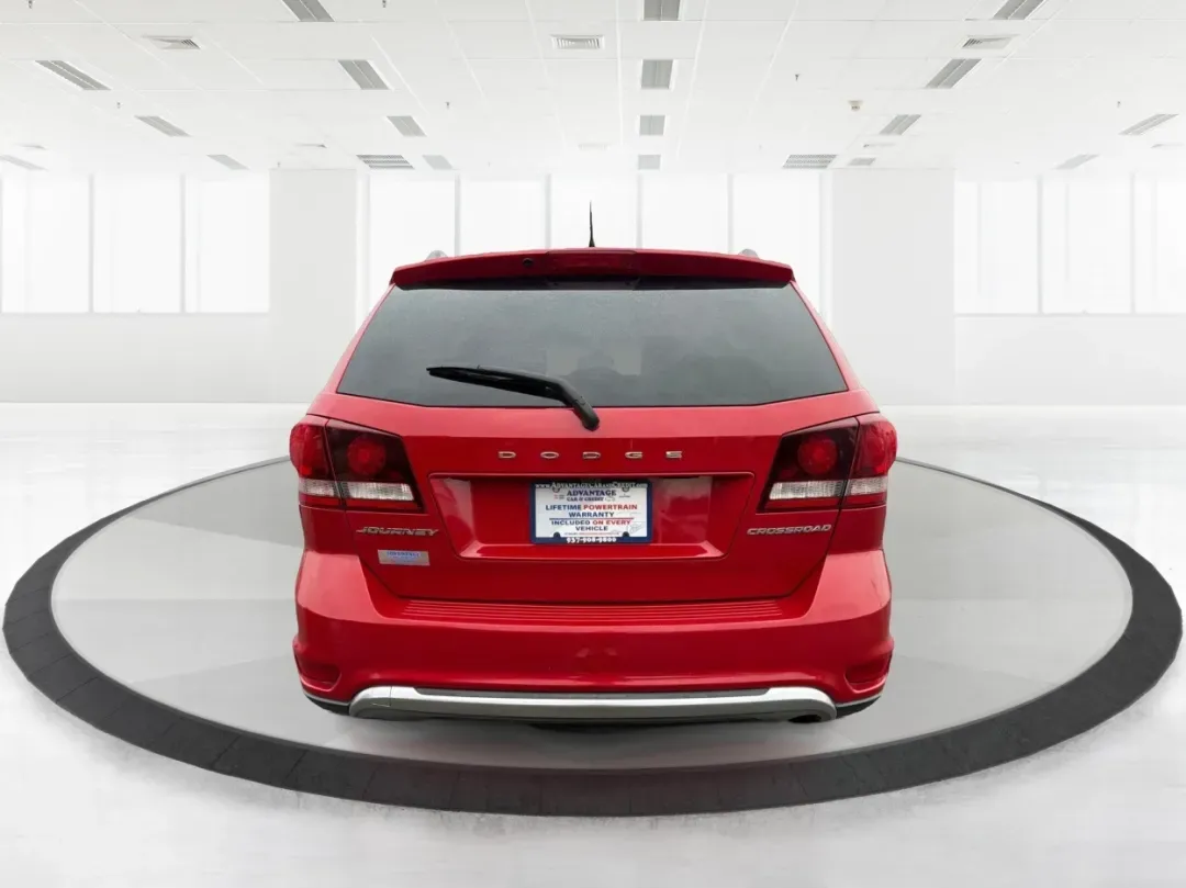 2019 Dodge Journey Crossroad (3C4PDCGB3KT) with an Other engine, located at 1099 N County Rd 25A, Troy, OH, 45373, (937) 908-9800, 40.057079, -84.212883 - ### Discover Adventure with the 2019 Dodge Journey Crossroad at Advantage Car and Credit!<br /> <br /> Are you ready to embark on new adventures with your family or friends? The 2019 Dodge Journey Crossroad is the perfect SUV for those seeking a blend of practicality and style. With spacious seating - Photo#3