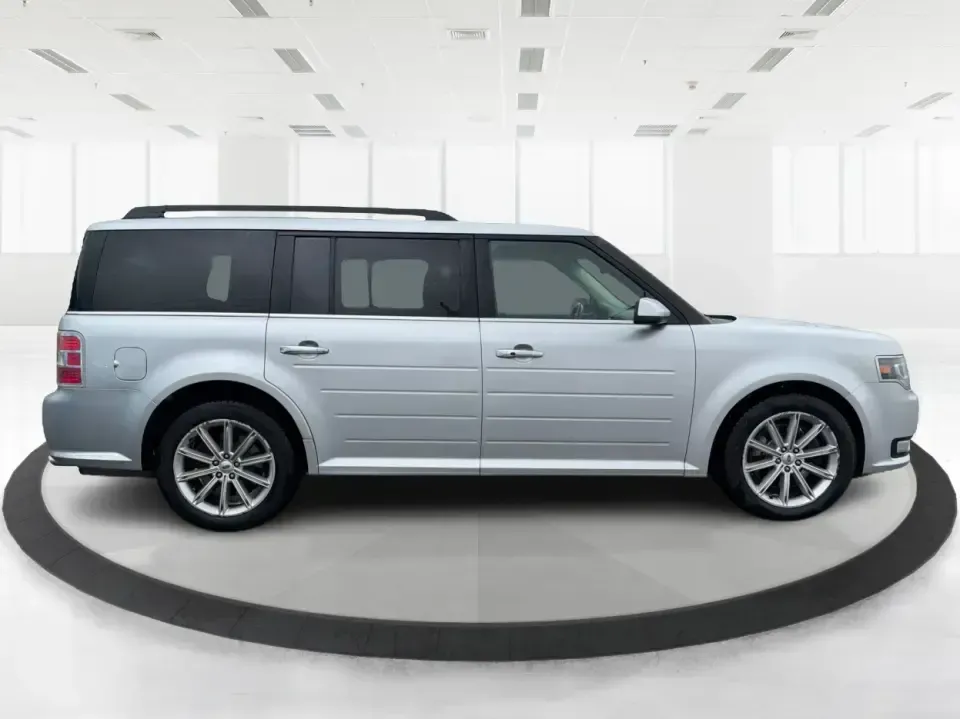 2016 Ford Flex Limited (2FMHK6D8XGB) with an 3.5L V-6 DOHC engine, 6A transmission, located at 1099 N County Rd 25A, Troy, OH, 45373, (937) 908-9800, 40.057079, -84.212883 - **Adventure Awaits with the 2016 Ford Flex Limited Perfect for Family Road Trips!**<br /> <br /> Looking for the ideal family vehicle that combines spaciousness, comfort, and reliability? At Advantage Car and Credit in Troy, OH, we present the 2016 Ford Flex Limited, an SUV designed for all your fa - Photo#1