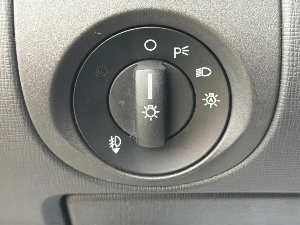 2016 Ford Flex Limited (2FMHK6D8XGB) with an 3.5L V-6 DOHC engine, 6A transmission, located at 1099 N County Rd 25A, Troy, OH, 45373, (937) 908-9800, 40.057079, -84.212883 - **Adventure Awaits with the 2016 Ford Flex Limited Perfect for Family Road Trips!**<br /> <br /> Looking for the ideal family vehicle that combines spaciousness, comfort, and reliability? At Advantage Car and Credit in Troy, OH, we present the 2016 Ford Flex Limited, an SUV designed for all your fa - Photo#17