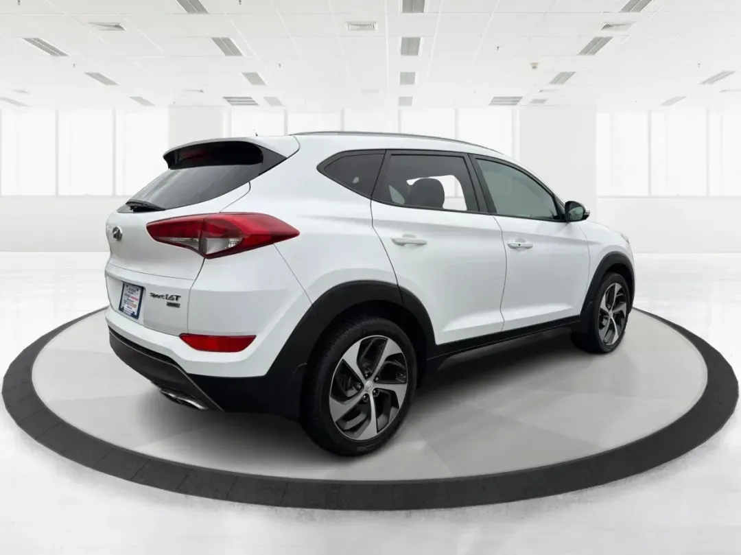 2016 Hyundai Tucson Sport (KM8J3CA26GU) with an 1.6L I-4 gasoline direct injection engine, located at 1230 East Main St, Xenia, OH, 45385, (937) 908-9800, 39.688026, -83.910172 - Discover a world of adventure with the 2016 Hyundai Tucson Sport, the perfect SUV for active families and weekend explorers alike! With its stylish Dazzling White exterior and spacious interior, this vehicle is designed for those who crave both comfort and versatility. Whether you're navigating thro - Photo#2