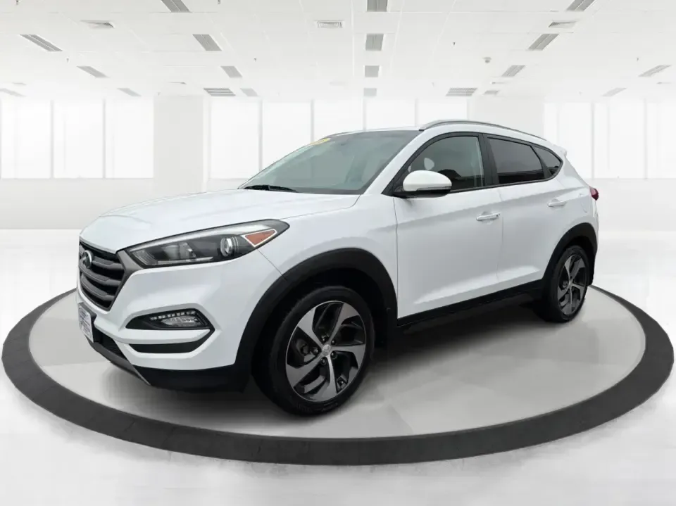 2016 Hyundai Tucson Sport (KM8J3CA26GU) with an 1.6L I-4 gasoline direct injection engine, 7A transmission, located at 1230 East Main St, Xenia, OH, 45385, (937) 908-9800, 39.688026, -83.910172 - Discover a world of adventure with the 2016 Hyundai Tucson Sport, the perfect SUV for active families and weekend explorers alike! With its stylish Dazzling White exterior and spacious interior, this vehicle is designed for those who crave both comfort and versatility. Whether you're navigating thro - Photo#8