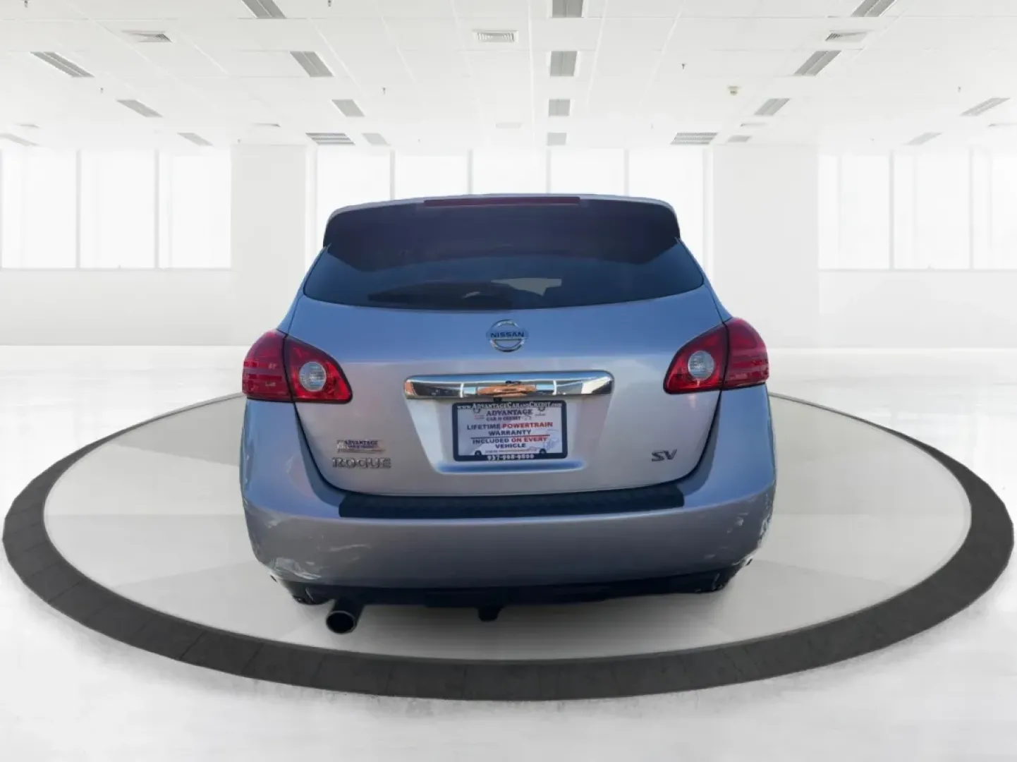 2012 Nissan Rogue SV (JN8AS5MT4CW) with an 2.5L I-4 DOHC engine, Continuously Variable Transmission transmission, located at 1184 Kauffman Ave, Fairborn, OH, 45324, (937) 908-9800, 39.807072, -84.030914 - **Explore New Horizons with the 2012 Nissan Rogue SV Your Ideal Family SUV!**<br /> <br /> Imagine embarking on a road trip filled with laughter and memories or navigating through the daily hustle and bustle with ease. The 2012 Nissan Rogue SV at Advantage Car and Credit in Fairborn, OH, is the per - Photo#3