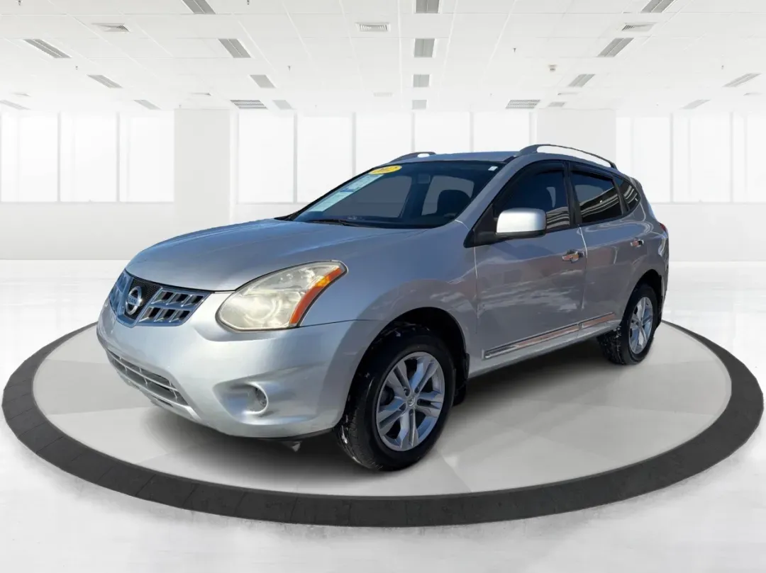 2012 Nissan Rogue SV (JN8AS5MT4CW) with an 2.5L I-4 DOHC engine, located at 1184 Kauffman Ave, Fairborn, OH, 45324, (937) 908-9800, 39.807072, -84.030914 - **Explore New Horizons with the 2012 Nissan Rogue SV Your Ideal Family SUV!**<br /> <br /> Imagine embarking on a road trip filled with laughter and memories or navigating through the daily hustle and bustle with ease. The 2012 Nissan Rogue SV at Advantage Car and Credit in Fairborn, OH, is the per - Photo#8