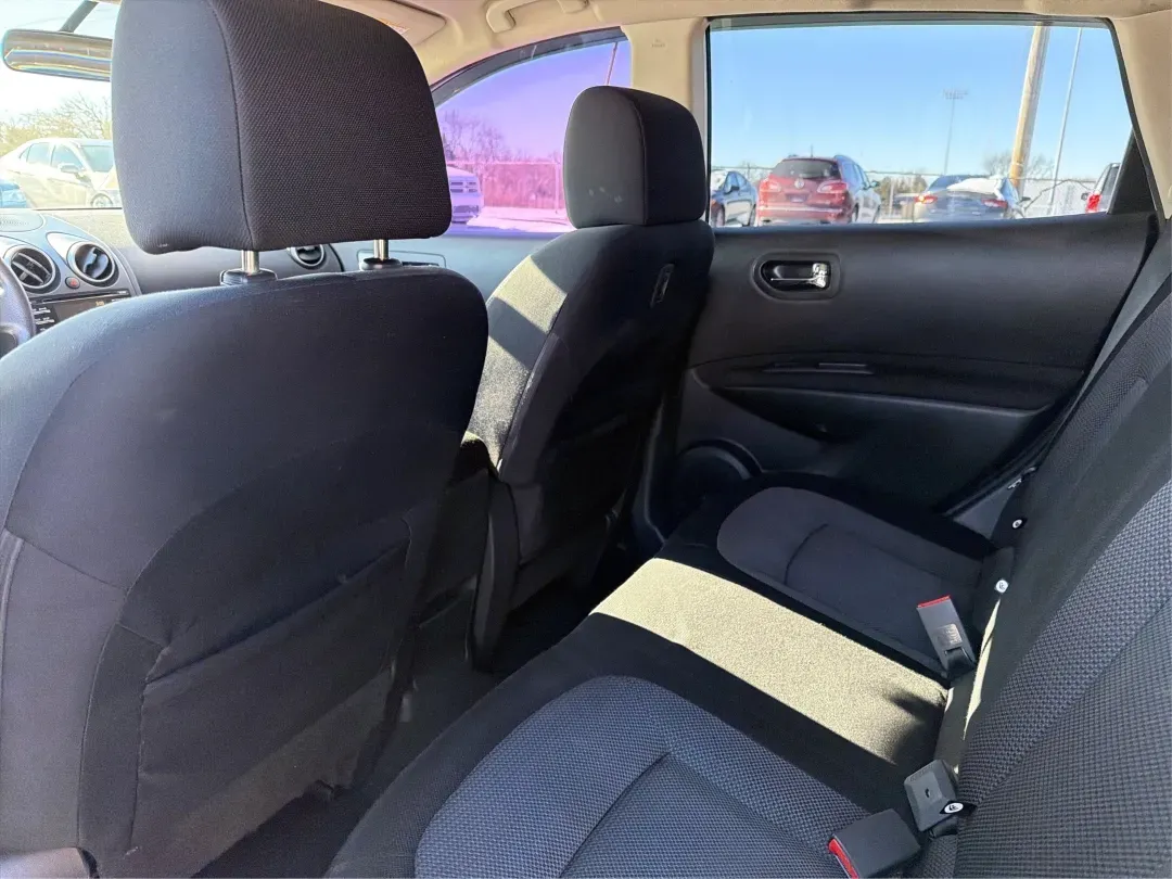 2012 Nissan Rogue SV (JN8AS5MT4CW) with an 2.5L I-4 DOHC engine, located at 1184 Kauffman Ave, Fairborn, OH, 45324, (937) 908-9800, 39.807072, -84.030914 - **Explore New Horizons with the 2012 Nissan Rogue SV Your Ideal Family SUV!**<br /> <br /> Imagine embarking on a road trip filled with laughter and memories or navigating through the daily hustle and bustle with ease. The 2012 Nissan Rogue SV at Advantage Car and Credit in Fairborn, OH, is the per - Photo#10