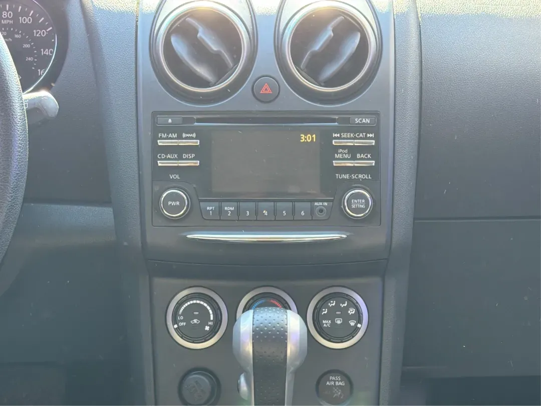 2012 Nissan Rogue SV (JN8AS5MT4CW) with an 2.5L I-4 DOHC engine, located at 1184 Kauffman Ave, Fairborn, OH, 45324, (937) 908-9800, 39.807072, -84.030914 - **Explore New Horizons with the 2012 Nissan Rogue SV Your Ideal Family SUV!**<br /> <br /> Imagine embarking on a road trip filled with laughter and memories or navigating through the daily hustle and bustle with ease. The 2012 Nissan Rogue SV at Advantage Car and Credit in Fairborn, OH, is the per - Photo#13