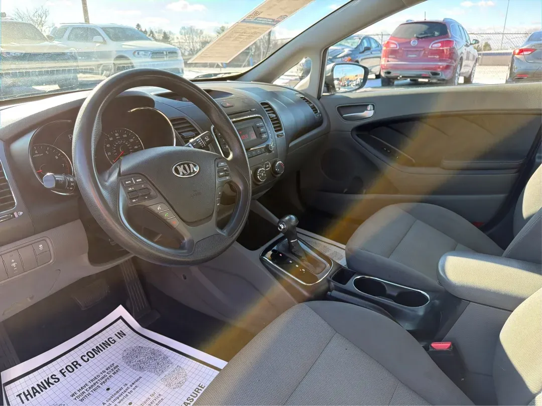 2018 Kia Forte LX (3KPFK4A72JE) with an 2L I-4 DOHC engine, located at 1230 East Main St, Xenia, OH, 45385, (937) 908-9800, 39.688026, -83.910172 - ### Drive into Adventure with the 2018 Kia Forte LX at Advantage Car and Credit - Xenia!<br /> <br /> Are you ready to elevate your daily commute or weekend getaway? The 2018 Kia Forte LX, available now at Advantage Car and Credit in Xenia, OH, is the perfect vehicle for both the budget-conscious bu - Photo#9