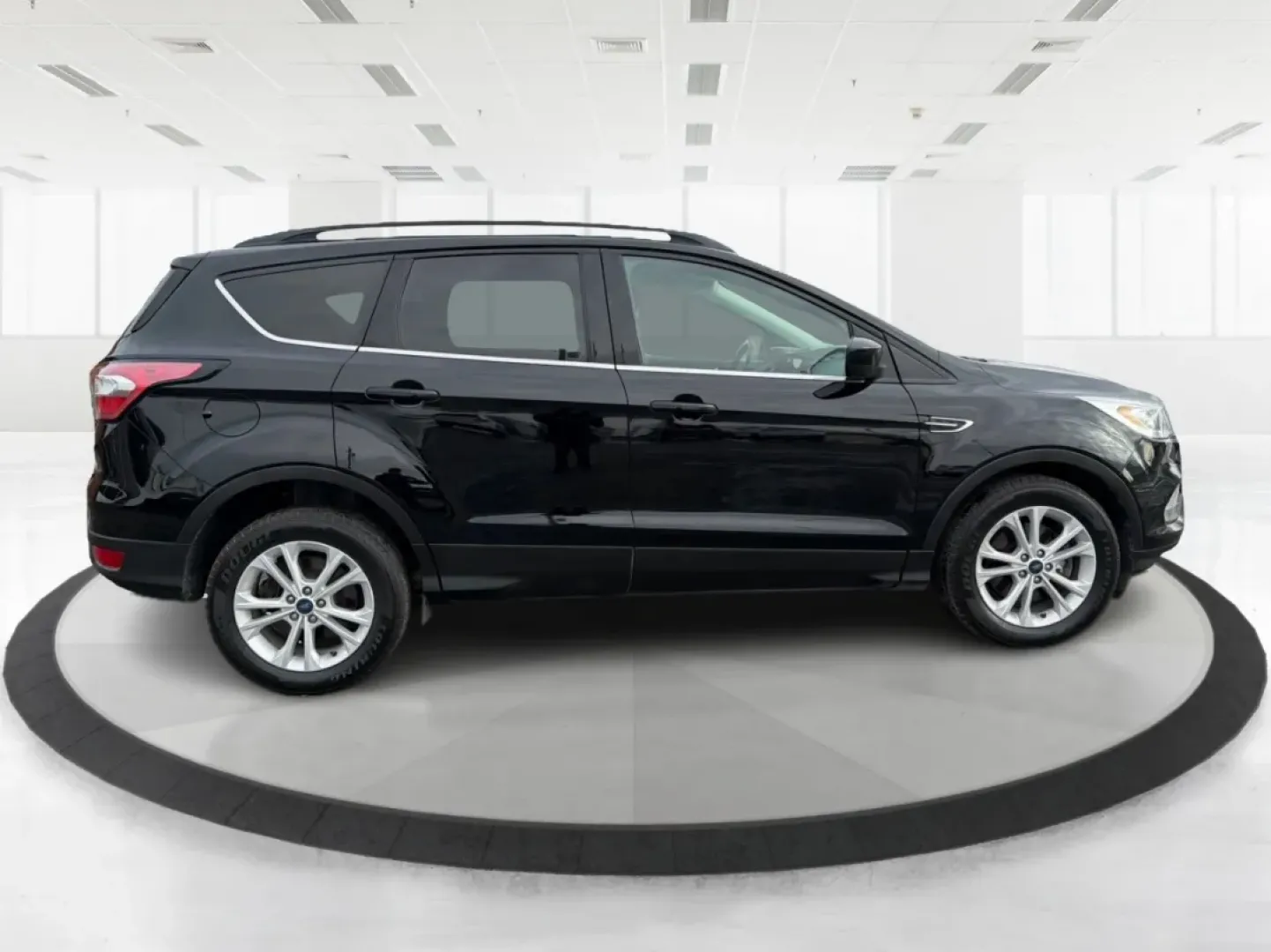 2017 Ford Escape SE (1FMCU9GD8HU) with an Other engine, located at 401 Woodman Dr, Riverside, OH, 45431, (937) 908-9800, 39.760899, -84.123421 - 2017 Ford Escape SE - Photo#1