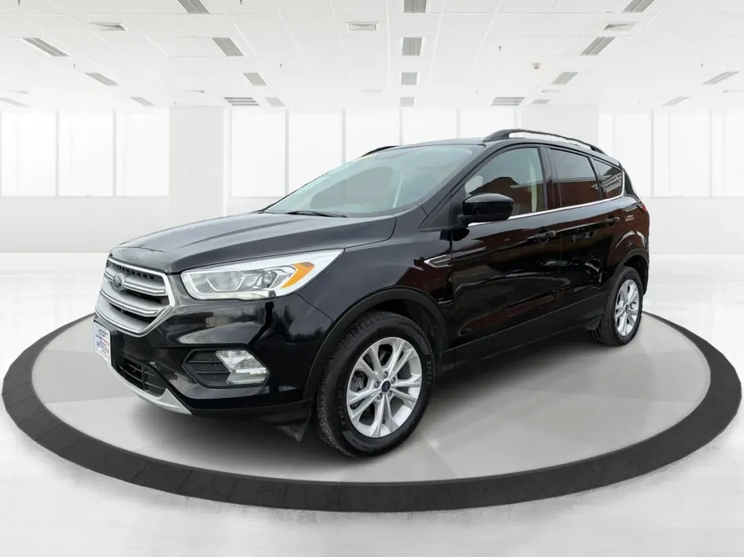 2017 Ford Escape SE (1FMCU9GD8HU) with an Other engine, located at 401 Woodman Dr, Riverside, OH, 45431, (937) 908-9800, 39.760899, -84.123421 - **Adventure Awaits: The 2017 Ford Escape SE at Advantage Car and Credit Riverside**<br /> <br /> Are you looking for a versatile SUV that can keep up with your active lifestyle? Whether you're navigating the bustling streets of Riverside, OH, or heading out for a weekend escape to the beautiful nea - Photo#8