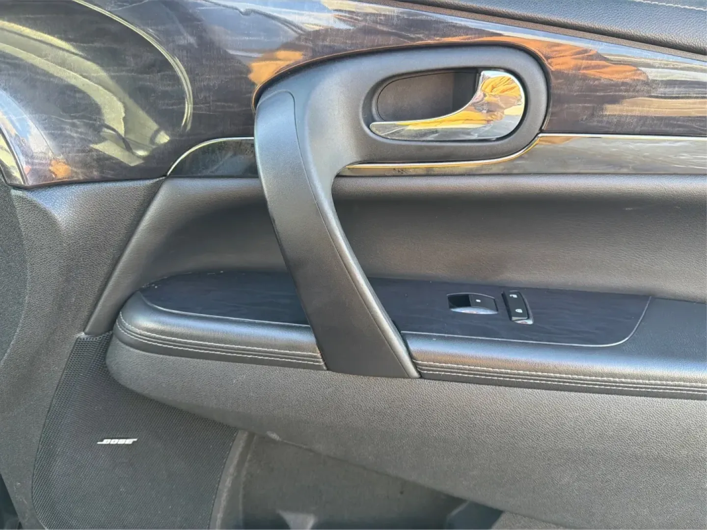 2017 Buick Enclave Leather (5GAKVBKD5HJ) with an 3.6L V-6 gasoline direct injection engine, located at 8750 N County Rd 25A, Piqua, OH, 45356, (937) 908-9800, 40.164391, -84.232513 - **Experience Adventure and Comfort with the 2017 Buick Enclave at Advantage Car and Credit - Piqua!**<br /> <br /> Are you ready to elevate your family road trips or daily commutes with a vehicle that combines sophistication, comfort, and reliability? Look no further than this stunning 2017 Buick En - Photo#20