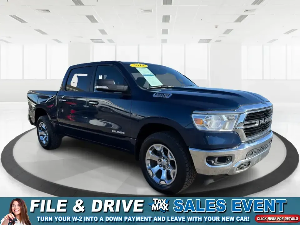 2019 Ram 1500 Big Horn/Lone Star Crew Cab 4x4 5'7 Box (1C6SRFFT2KN) with an 5.7L V8 OHV 16V engine, 8A transmission, located at 1951 S Dayton Lakeview Rd., New Carlisle, OH, 45344, (937) 908-9800, 39.890999, -84.050255 - **Experience the Ultimate Adventure with the 2019 Ram 1500 Big Horn/Lone Star Crew Cab 4x4!**<br /> <br /> If you're searching for a truck that seamlessly blends rugged capability with everyday practicality, look no further than the 2019 Ram 1500 Big Horn/Lone Star Crew Cab 4x4, available now at Adv - Photo#0