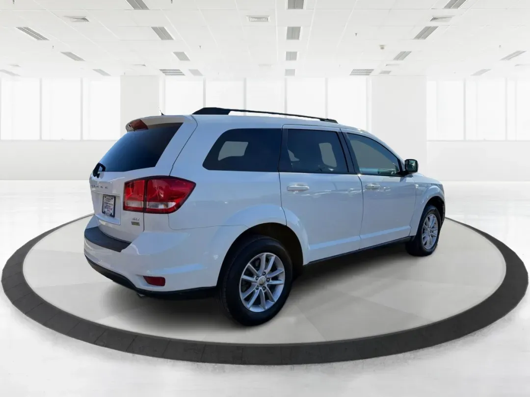 2016 Dodge Journey SXT (3C4PDCBG8GT) with an Other engine, located at 1230 East Main St, Xenia, OH, 45385, (937) 908-9800, 39.688026, -83.910172 - **Unleash Your Adventurous Spirit with the 2016 Dodge Journey SXT A Perfect SUV for Family Escapades!**<br /> <br /> Are you a growing family looking for the ideal vehicle to accommodate your lifestyle? Or perhaps you need a reliable SUV that excels in both daily commutes and weekend adventures? Lo - Photo#2