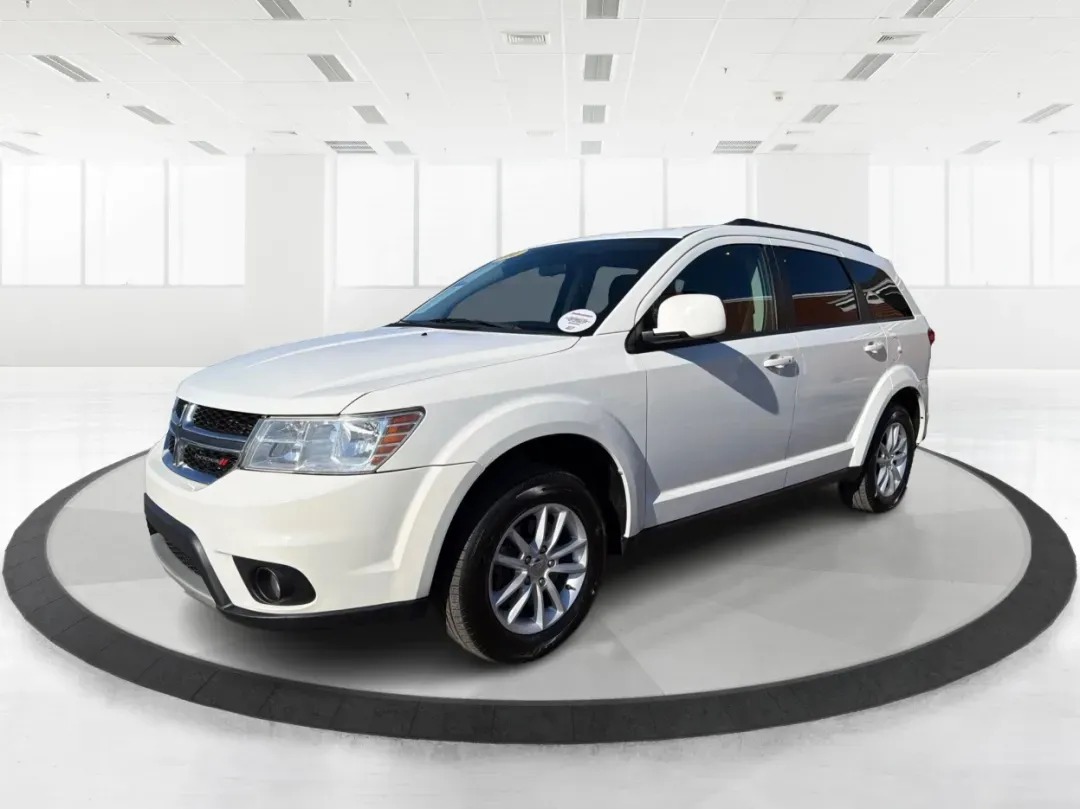 2016 Dodge Journey SXT (3C4PDCBG8GT) with an Other engine, located at 1230 East Main St, Xenia, OH, 45385, (937) 908-9800, 39.688026, -83.910172 - **Unleash Your Adventurous Spirit with the 2016 Dodge Journey SXT A Perfect SUV for Family Escapades!**<br /> <br /> Are you a growing family looking for the ideal vehicle to accommodate your lifestyle? Or perhaps you need a reliable SUV that excels in both daily commutes and weekend adventures? Lo - Photo#8