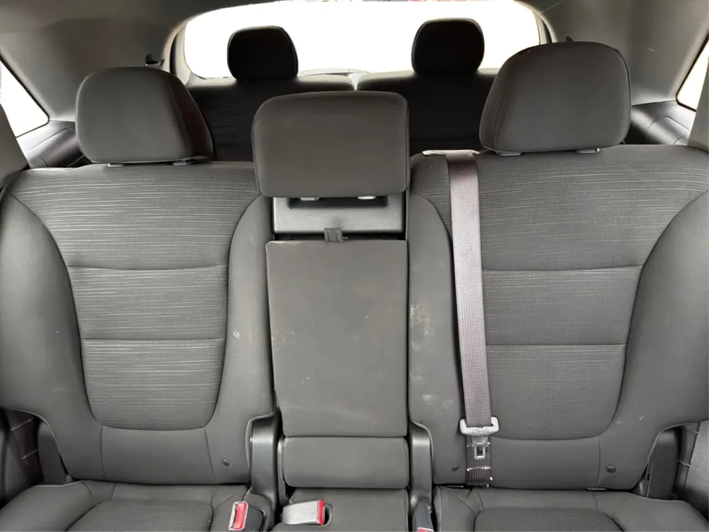 2014 Kia Sorento LX (5XYKTDA63EG) with an 2.4L I-4 gasoline direct injection engine, 6-Speed Automatic transmission, located at 1184 Kauffman Ave, Fairborn, OH, 45324, (937) 908-9800, 39.807072, -84.030914 - ### Discover Adventure with the 2014 Kia Sorento LX at Advantage Car and Credit<br /> <br /> Are you ready to elevate your family outings, weekend adventures, or daily commutes? The 2014 Kia Sorento LX is the perfect SUV to match your dynamic lifestyle, offering practicality without sacrificing styl - Photo#14