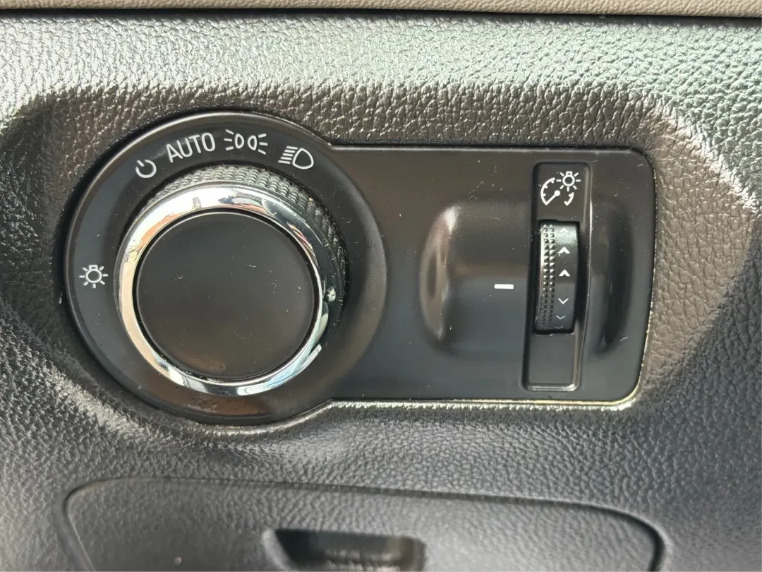 2015 Chevrolet Cruze LS Auto (1G1PA5SH8F7) with an ECOTEC 1.8L I-4 DOHC engine, located at 1951 S Dayton Lakeview Rd., New Carlisle, OH, 45344, (937) 908-9800, 39.890999, -84.050255 - **Drive Your Future with Confidence: 2015 Chevrolet Cruze at Advantage Car and Credit in New Carlisle, OH**<br /> <br /> Are you searching for a reliable and stylish vehicle that fits your busy lifestyle? Look no further than this 2015 Chevrolet Cruze, available now at Advantage Car and Credit in Ne - Photo#17