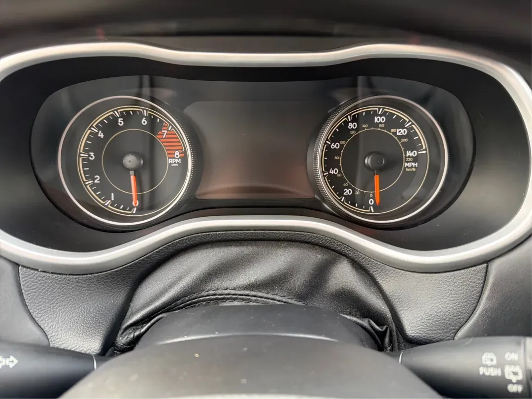 2017 Jeep Cherokee Overland 4x4 (1C4PJMJS9HW) with an Pentastar 3.2L V-6 DOHC engine, located at 8750 N County Rd 25A, Piqua, OH, 45356, (937) 908-9800, 40.164391, -84.232513 - Looking for the perfect vehicle to elevate your family adventures or make daily commutes a breeze? Look no further than this stunning 2017 Jeep Cherokee Overland 4x4, available now at Advantage Car and Credit Piqua. With the versatile blend of a comfortable sport utility design and advanced feature - Photo#15