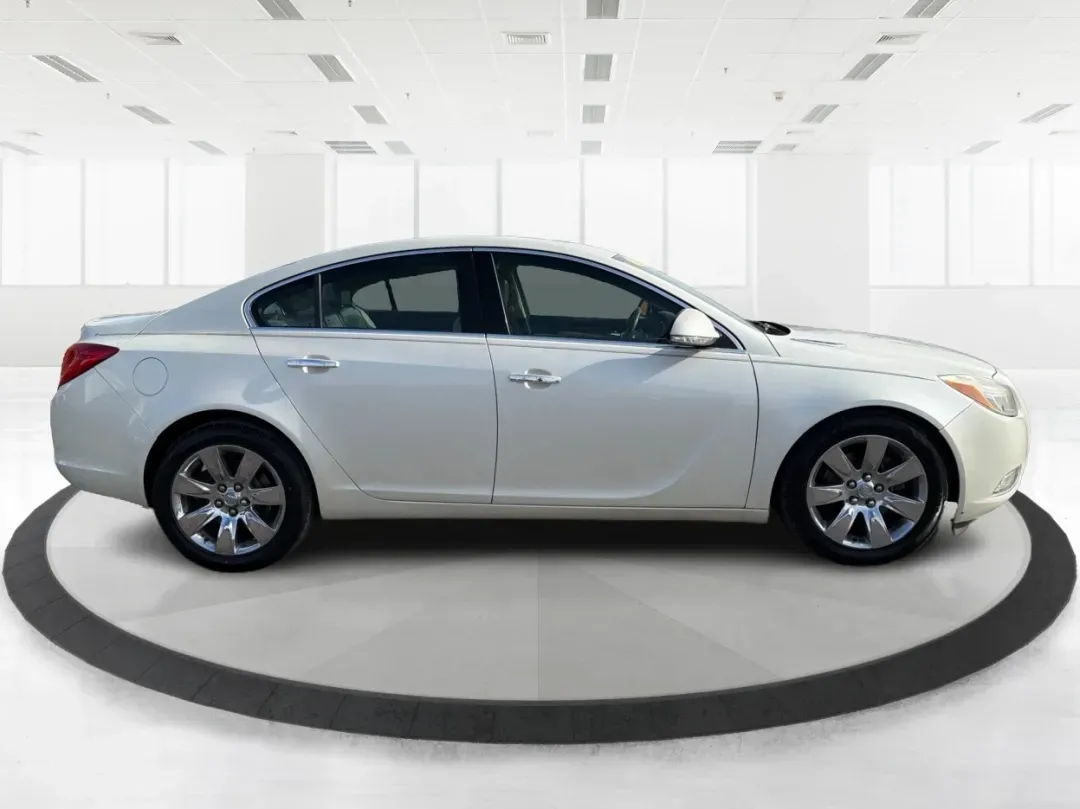 2013 Buick Regal Turbo - Premium 1 (2G4GS5EV4D9) with an ECOTEC 2L I-4 gasoline direct injection engine, located at 1184 Kauffman Ave, Fairborn, OH, 45324, (937) 908-9800, 39.807072, -84.030914 - **Discover the Perfect Blend of Comfort and Performance with the 2013 Buick Regal Turbo Premium 1!**<br /> <br /> Are you in the market for a vehicle that combines luxury, performance, and practicality? Look no further than the stunning 2013 Buick Regal Turbo Premium 1, available now at Advantage Ca - Photo#1