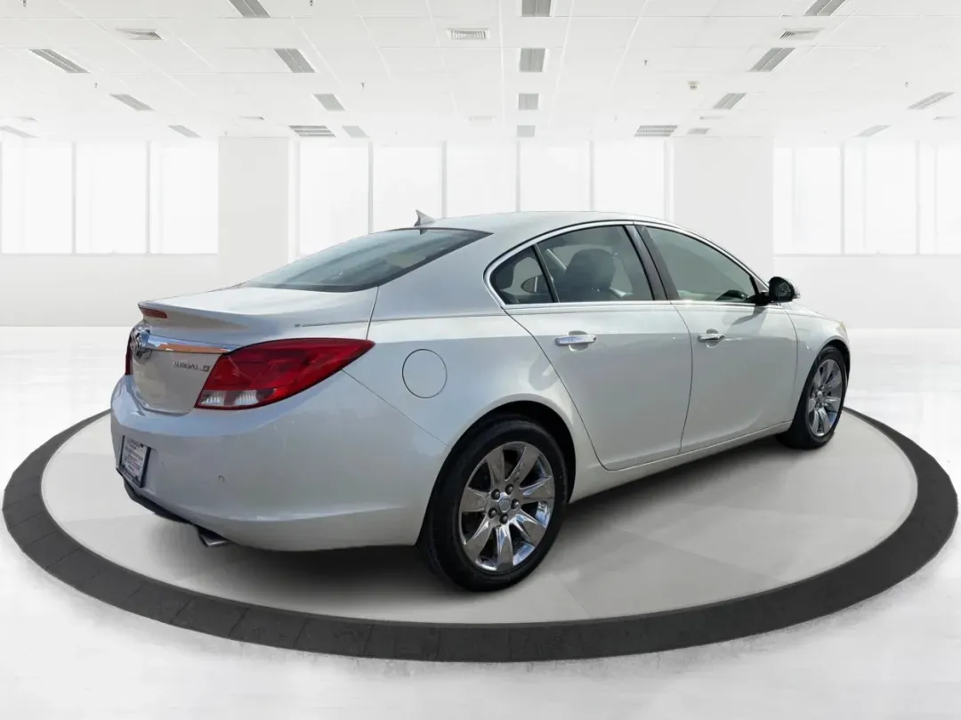 2013 Buick Regal Turbo - Premium 1 (2G4GS5EV4D9) with an ECOTEC 2L I-4 gasoline direct injection engine, located at 1184 Kauffman Ave, Fairborn, OH, 45324, (937) 908-9800, 39.807072, -84.030914 - **Discover the Perfect Blend of Comfort and Performance with the 2013 Buick Regal Turbo Premium 1!**<br /> <br /> Are you in the market for a vehicle that combines luxury, performance, and practicality? Look no further than the stunning 2013 Buick Regal Turbo Premium 1, available now at Advantage Ca - Photo#2