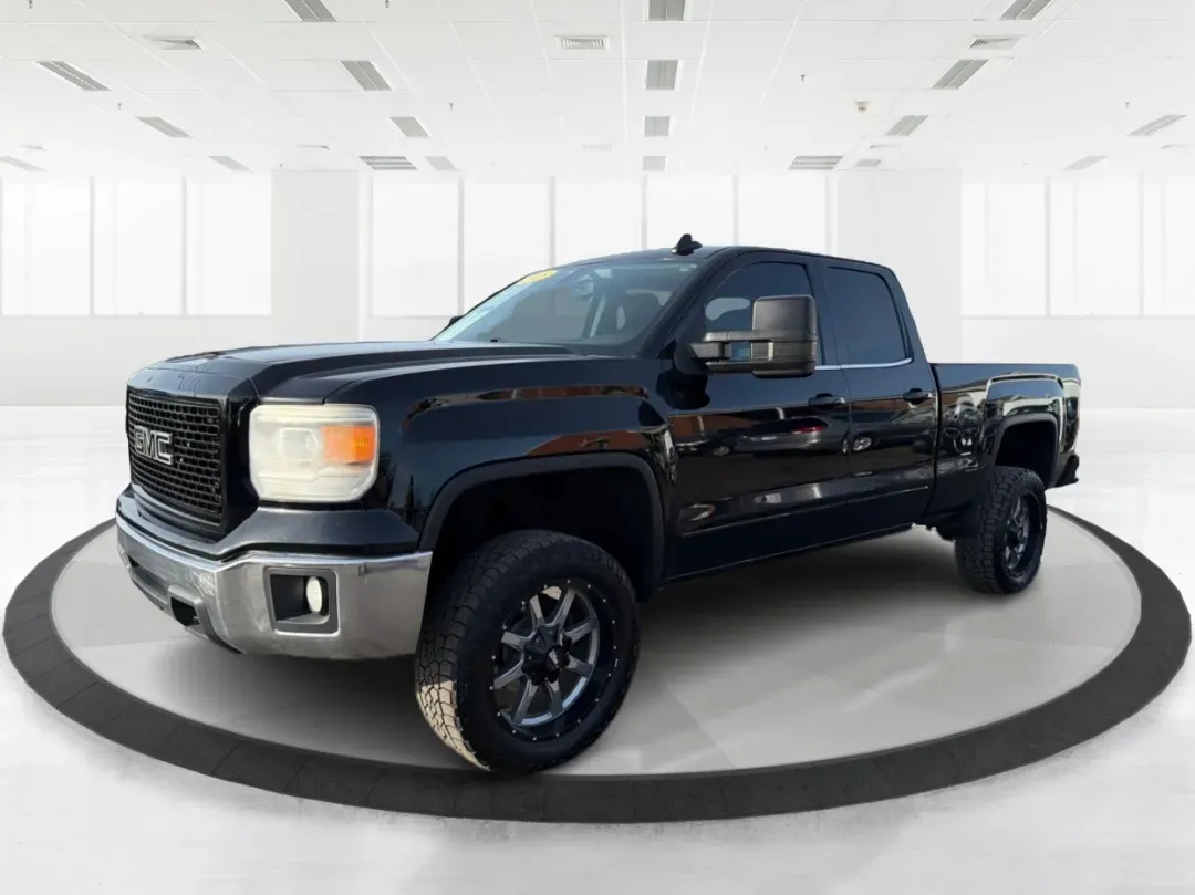 2015 GMC Sierra 1500 SLE (1GTV2UEC8FZ) with an EcoTec3 4.3L V-6 gasoline direct injection engine, located at 401 Woodman Dr, Riverside, OH, 45431, (937) 908-9800, 39.760899, -84.123421 - **Experience Adventure with the 2015 GMC Sierra 1500 at Advantage Car and Credit - Riverside!**<br /> <br /> Are you ready to take your lifestyle to the next level? Whether you're hauling gear for weekend adventures, commuting through Riverside's bustling streets, or navigating through family road t - Photo#8
