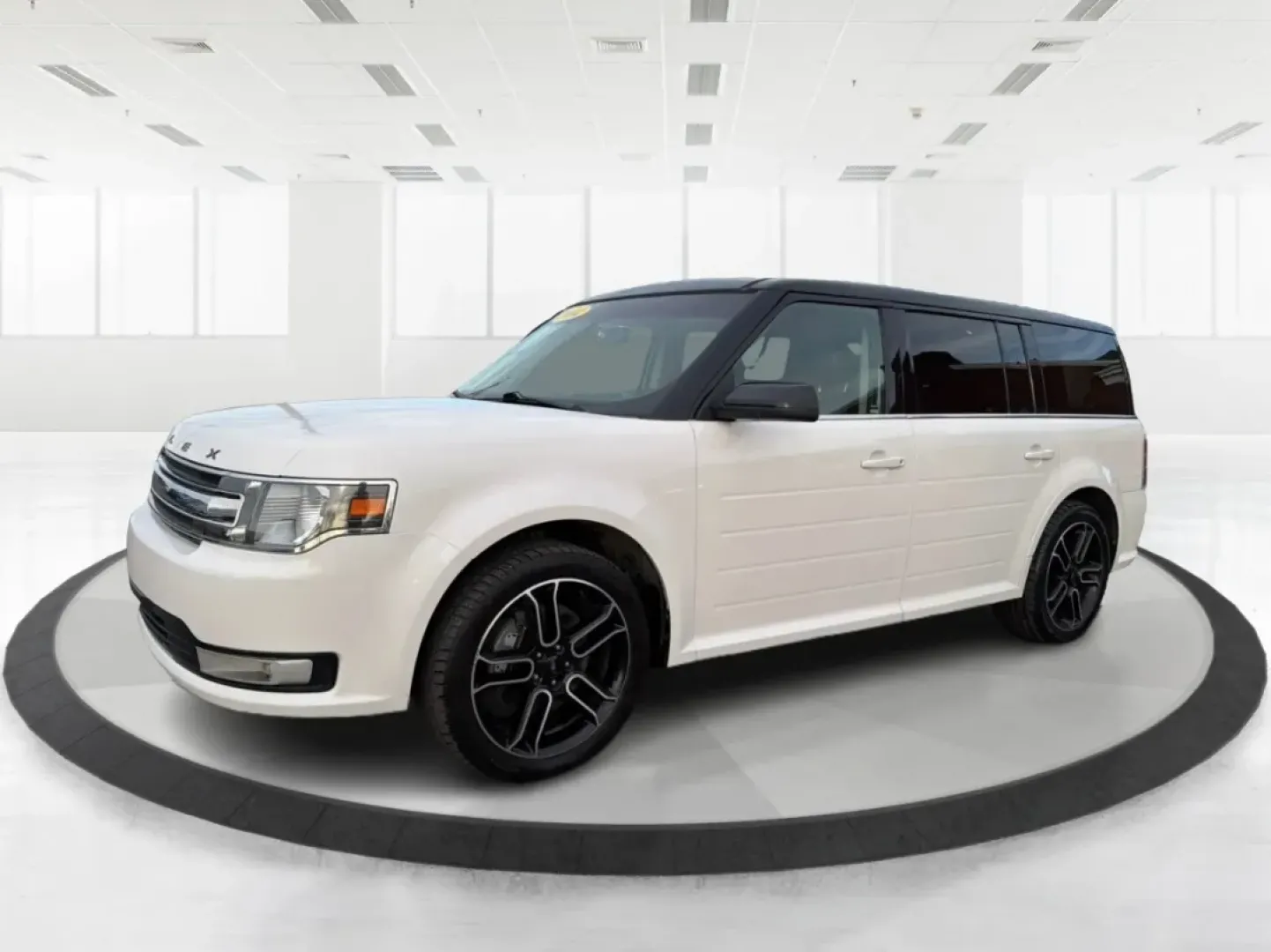 2014 Ford Flex SEL (2FMGK5C83EB) with an 3.5L V-6 DOHC engine, located at 401 Woodman Dr, Riverside, OH, 45431, (937) 908-9800, 39.760899, -84.123421 - **Explore the Open Road with Confidence: 2014 Ford Flex SEL at Advantage Car and Credit**<br /> <br /> Are you searching for the perfect vehicle to accommodate your active lifestyle? Look no further! The 2014 Ford Flex SEL is not just a car; it's a gateway to unforgettable family road trips, weekend - Photo#8