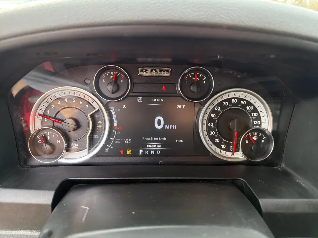 2019 Ram 1500 Big Horn Crew Cab 4x4 5'7 Box (1C6RR7LT5KS) with an HEMI 5.7L V-8 variable valve control engine, located at 1951 S Dayton Lakeview Rd., New Carlisle, OH, 45344, (937) 908-9800, 39.890999, -84.050255 - **Hit the Road with Confidence: Your 2019 Ram 1500 Awaits at Advantage Car and Credit!**<br /> <br /> Are you ready to elevate your adventures, whether you're hauling gear for a weekend getaway or tackling daily commutes? Look no further than the stunning **2019 Ram 1500 Big Horn Crew Cab** availabl - Photo#14