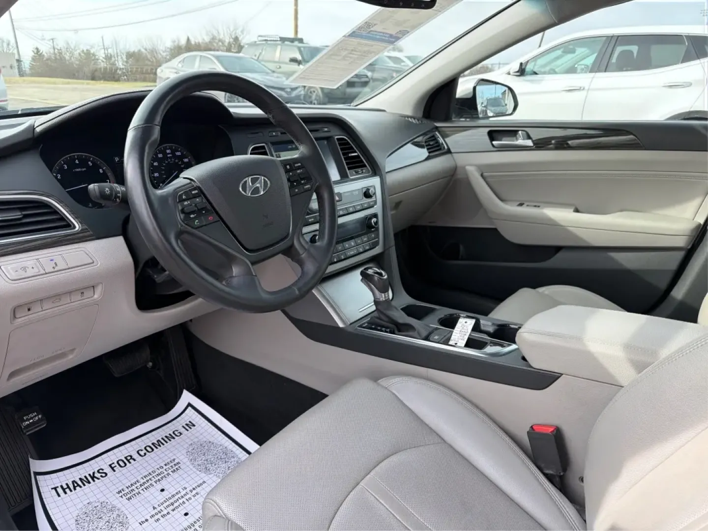 2015 Hyundai Sonata Limited (5NPE34AF8FH) with an 2.4L I-4 gasoline direct injection engine, 6-Speed Automatic transmission, located at 8750 N County Rd 25A, Piqua, OH, 45356, (937) 908-9800, 40.164391, -84.232513 - Are you in the market for a dependable vehicle that perfectly balances comfort, style, and performance? Look no further than the 2015 Hyundai Sonata Limited, available now at Advantage Car and Credit - Piqua. Whether you're commuting to work, running errands around town, or planning a family road tr - Photo#9