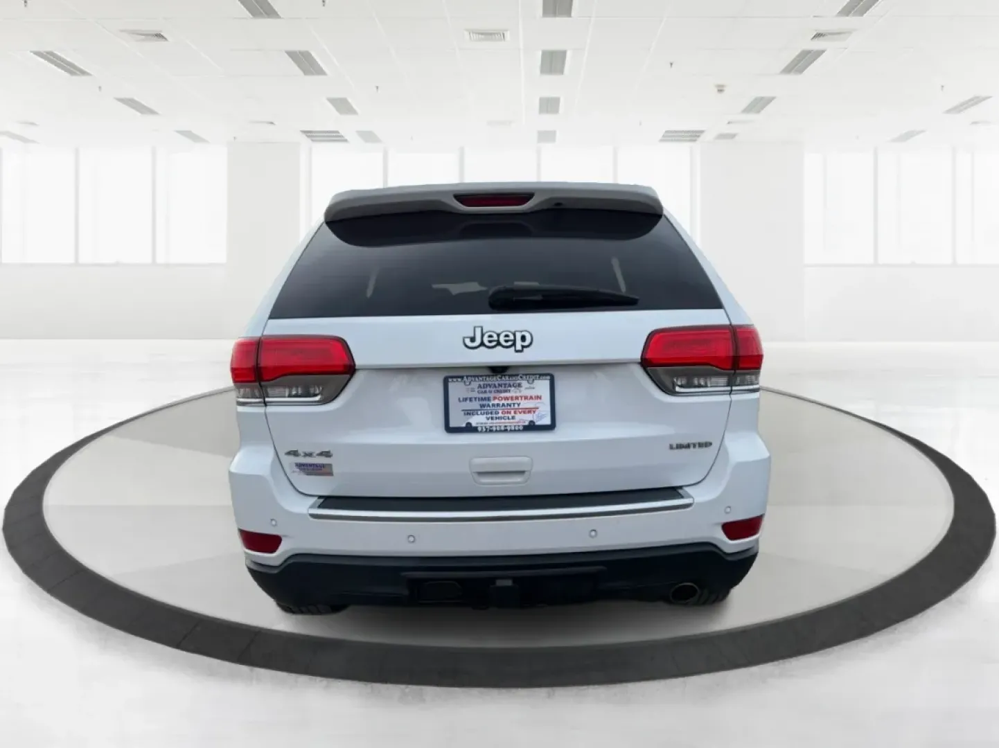 2016 Jeep Grand Cherokee Limited (1C4RJFBG8GC) with an Other engine, located at 8750 N County Rd 25A, Piqua, OH, 45356, (937) 908-9800, 40.164391, -84.232513 - Discover the ultimate blend of luxury and capability with this stunning 2016 Jeep Grand Cherokee Limited, now available at Advantage Car and Credit - Piqua! Perfect for those who crave adventure while needing a reliable vehicle for daily commuting or weekend family outings, this SUV is designed to e - Photo#3