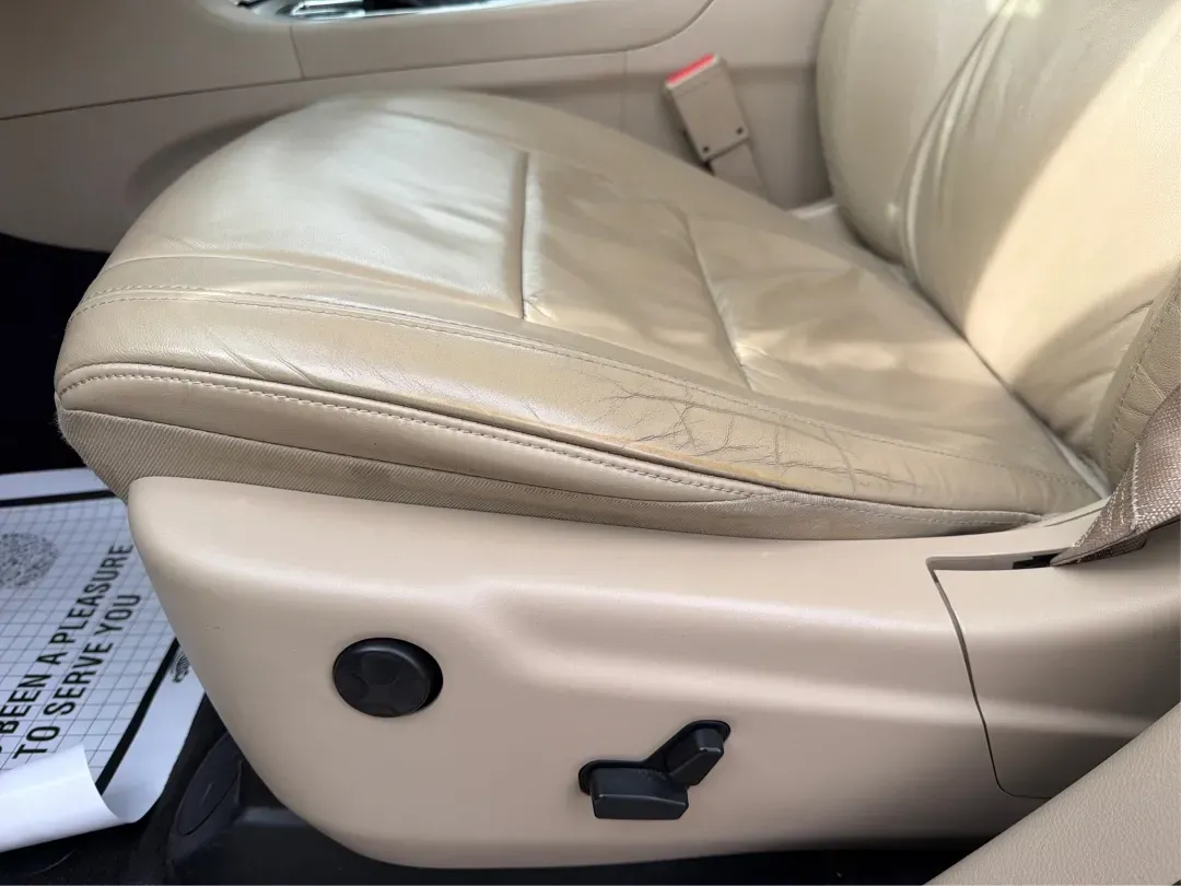 2016 Jeep Grand Cherokee Limited (1C4RJFBG8GC) with an Other engine, located at 8750 N County Rd 25A, Piqua, OH, 45356, (937) 908-9800, 40.164391, -84.232513 - Discover the ultimate blend of luxury and capability with this stunning 2016 Jeep Grand Cherokee Limited, now available at Advantage Car and Credit - Piqua! Perfect for those who crave adventure while needing a reliable vehicle for daily commuting or weekend family outings, this SUV is designed to e - Photo#18