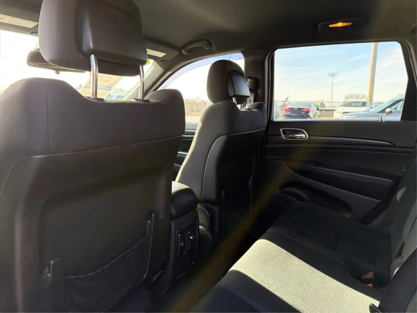 2014 Jeep Grand Cherokee Laredo (1C4RJEAG9EC) with an 3.6L V-6 DOHC engine, located at 1184 Kauffman Ave, Fairborn, OH, 45324, (937) 908-9800, 39.807072, -84.030914 - **Elevate Your Adventures with the 2014 Jeep Grand Cherokee Laredo!**<br /> <br /> Are you ready to take your family on unforgettable road trips or tackle weekend adventures like never before? The 2014 Jeep Grand Cherokee Laredo is designed for those who crave exploration and comfort in equal measur - Photo#10