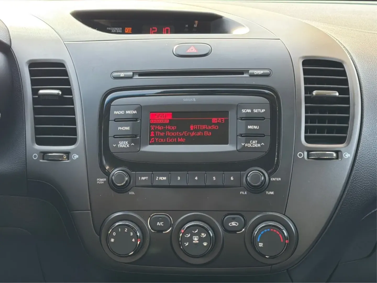 2017 Kia Forte LX (3KPFK4A79HE) with an 2L I-4 DOHC engine, located at 1184 Kauffman Ave, Fairborn, OH, 45324, (937) 908-9800, 39.807072, -84.030914 - Looking for an affordable and reliable vehicle that fits seamlessly into your everyday life? Look no further than the 2017 Kia Forte LX, available now at Advantage Car and Credit in Fairborn, OH. Whether you're commuting to work, shuttling the kids around, or heading out for weekend adventures, this - Photo#13