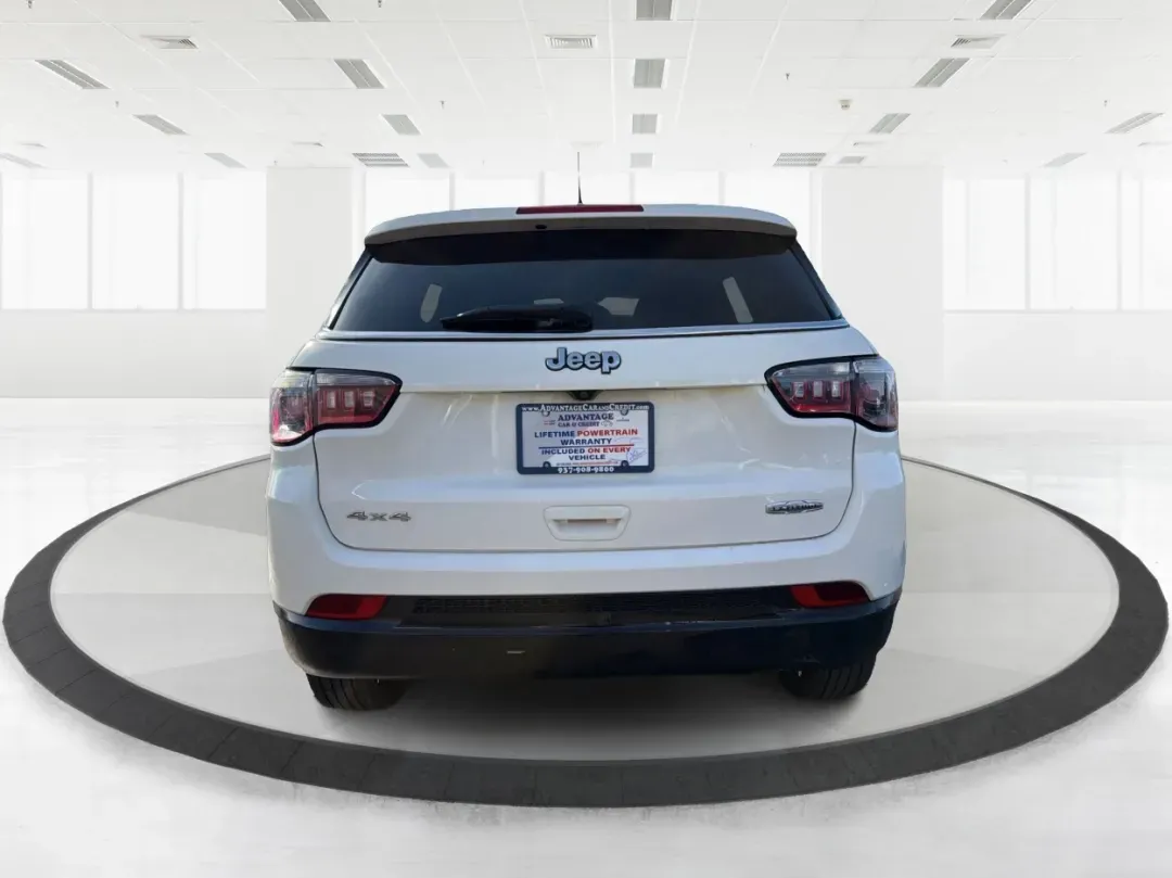 2018 Jeep Compass Latitude 4x4 (3C4NJDBB4JT) with an Other engine, located at 1184 Kauffman Ave, Fairborn, OH, 45324, (937) 908-9800, 39.807072, -84.030914 - Discover the perfect blend of style, reliability, and adventure with the 2018 Jeep Compass Latitude 4x4, now available at Advantage Car and Credit in Fairborn, OH. This rugged yet refined SUV is ideal for weekend warriors and growing families alike, offering the versatility you need for both daily c - Photo#3