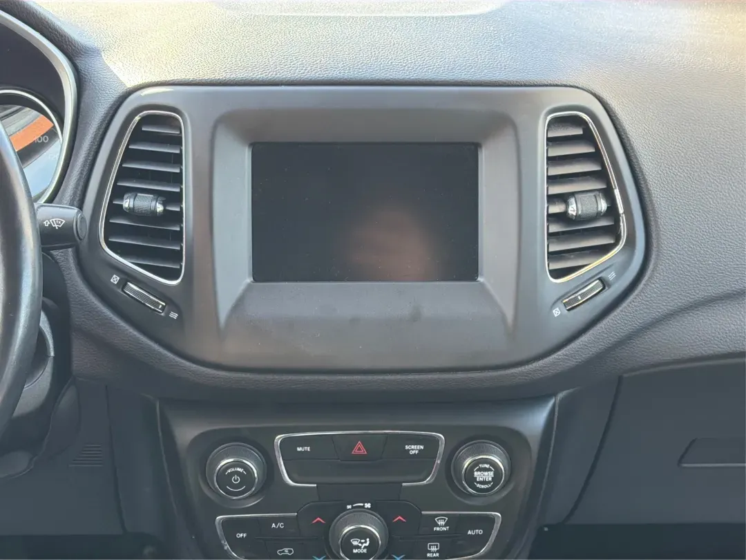 2018 Jeep Compass Latitude 4x4 (3C4NJDBB4JT) with an Other engine, located at 1184 Kauffman Ave, Fairborn, OH, 45324, (937) 908-9800, 39.807072, -84.030914 - Discover the perfect blend of style, reliability, and adventure with the 2018 Jeep Compass Latitude 4x4, now available at Advantage Car and Credit in Fairborn, OH. This rugged yet refined SUV is ideal for weekend warriors and growing families alike, offering the versatility you need for both daily c - Photo#13