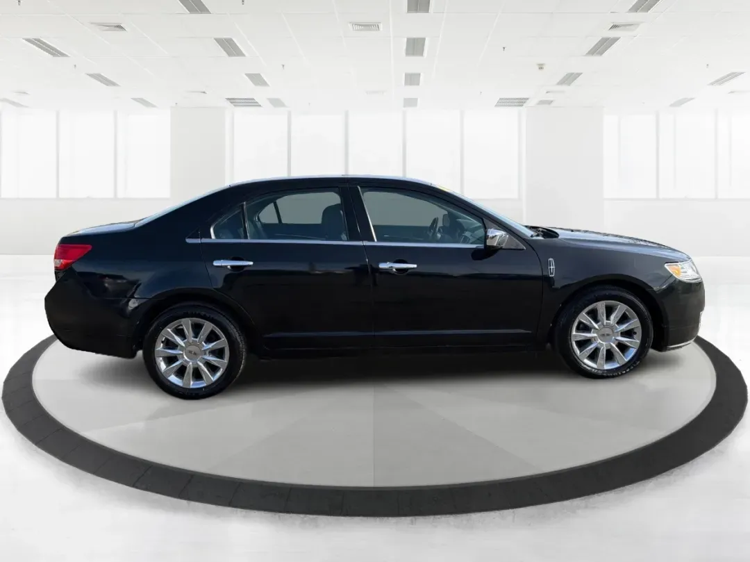 2011 Lincoln MKZ Base (3LNHL2GC5BR) with an Other engine, located at 401 Woodman Dr, Riverside, OH, 45431, (937) 908-9800, 39.760899, -84.123421 - **Elevate Your Commute with the 2011 Lincoln MKZ at Advantage Car and Credit - Riverside!**<br /> <br /> Ready to transform your daily drive into a luxurious experience? The 2011 Lincoln MKZ is the perfect vehicle for those seeking comfort without compromising on style. With its sleek black exterior - Photo#1