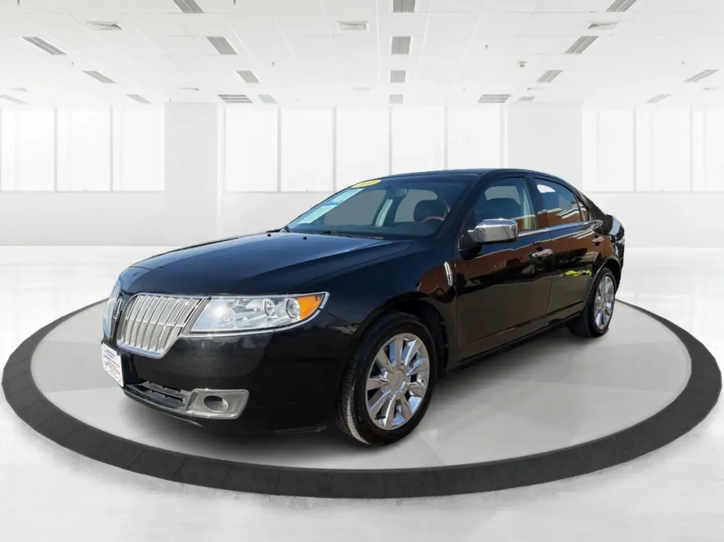 2011 Lincoln MKZ Base (3LNHL2GC5BR) with an 3.5L V6 DOHC 24V engine, 6-Speed Automatic transmission, located at 401 Woodman Dr, Riverside, OH, 45431, (937) 908-9800, 39.760899, -84.123421 - **Elevate Your Commute with the 2011 Lincoln MKZ at Advantage Car and Credit - Riverside!**<br /> <br /> Ready to transform your daily drive into a luxurious experience? The 2011 Lincoln MKZ is the perfect vehicle for those seeking comfort without compromising on style. With its sleek black exterior - Photo#8