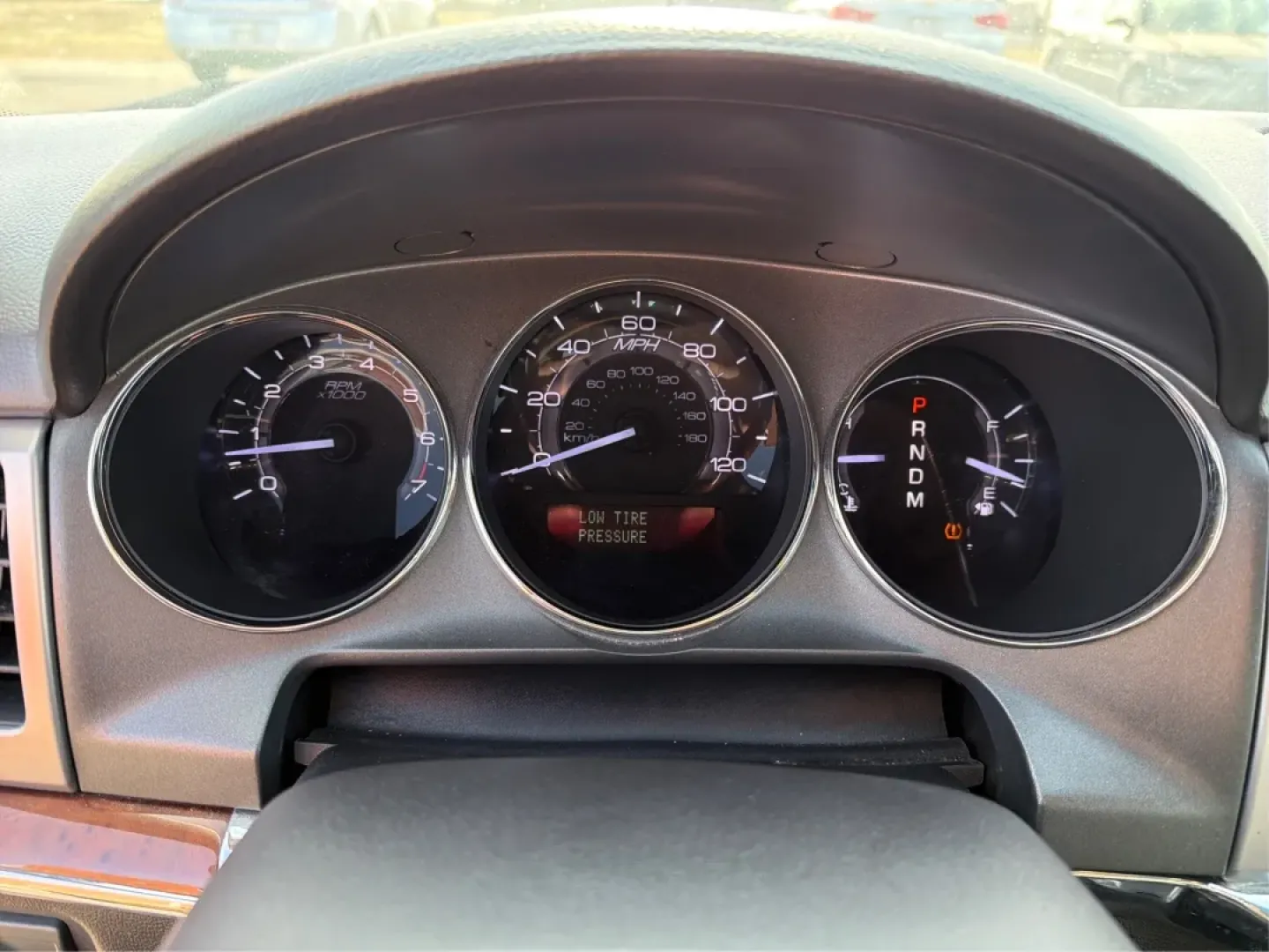 2011 Lincoln MKZ Base (3LNHL2GC5BR) with an 3.5L V6 DOHC 24V engine, 6-Speed Automatic transmission, located at 401 Woodman Dr, Riverside, OH, 45431, (937) 908-9800, 39.760899, -84.123421 - **Elevate Your Commute with the 2011 Lincoln MKZ at Advantage Car and Credit - Riverside!**<br /> <br /> Ready to transform your daily drive into a luxurious experience? The 2011 Lincoln MKZ is the perfect vehicle for those seeking comfort without compromising on style. With its sleek black exterior - Photo#15