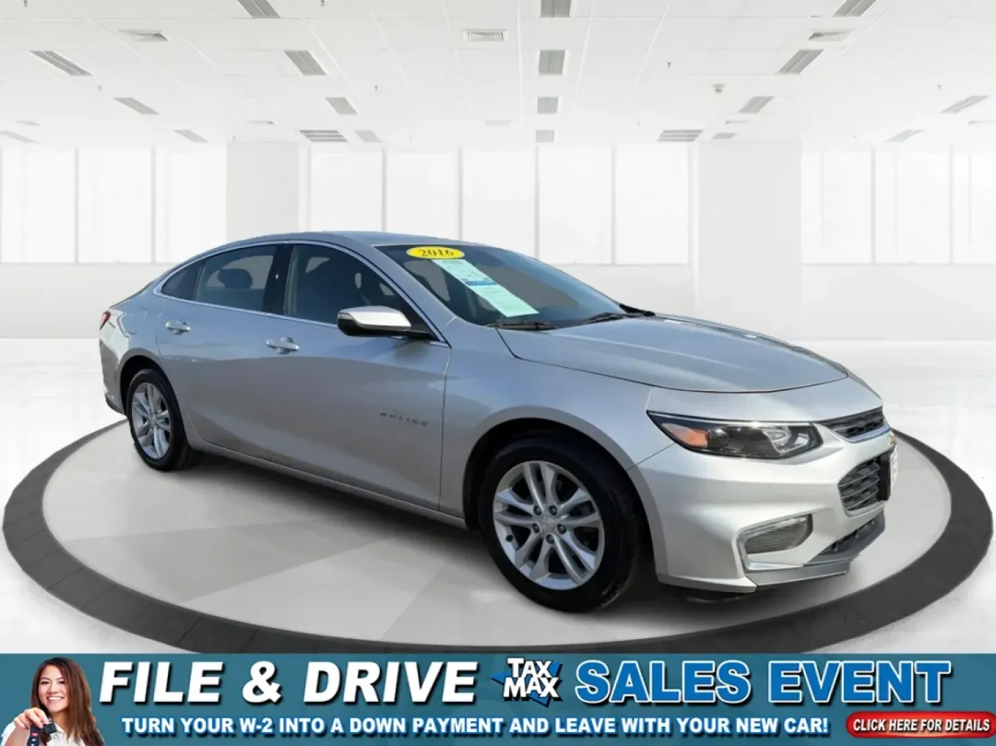 2016 Chevrolet Malibu 1LT (1G1ZE5ST3GF) with an ECOTEC 1.5L I-4 gasoline direct injection engine, located at 401 Woodman Dr, Riverside, OH, 45431, (937) 908-9800, 39.760899, -84.123421 - Discover the perfect blend of style, comfort, and reliability with this stunning 2016 Chevrolet Malibu 1LT, an ideal choice for budget-conscious buyers and families looking for a dependable daily driver. With its roomy interior and impressive fuel efficiency, this sedan not only excels at getting yo - Photo#0
