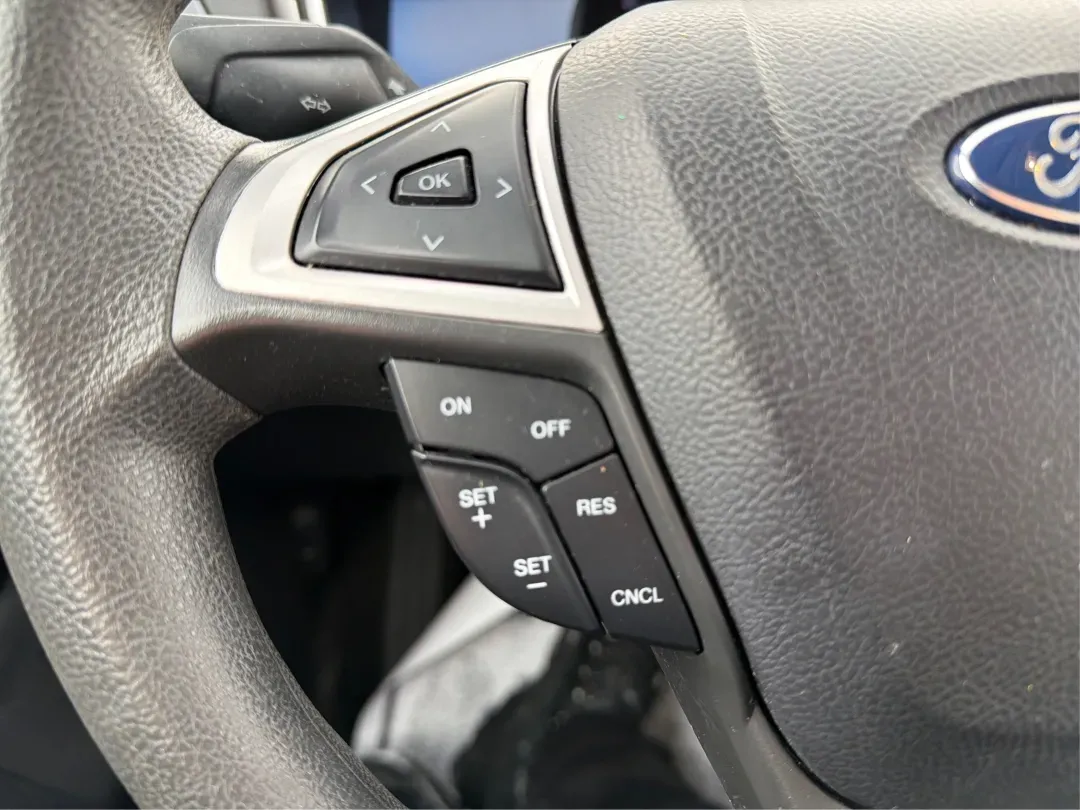 2015 Ford Fusion SE (3FA6P0H78FR) with an Other engine, located at 4508 South Dixie Dr, Moraine, OH, 45439, (937) 908-9800, 39.689976, -84.218452 - Discover the perfect blend of style, comfort, and reliability with this stunning 2015 Ford Fusion SE, available now at Advantage Car and Credit in Moraine, OH! Whether you're commuting to work, shuttling kids to school, or embarking on weekend adventures, this sleek sedan is designed to fit seamless - Photo#15