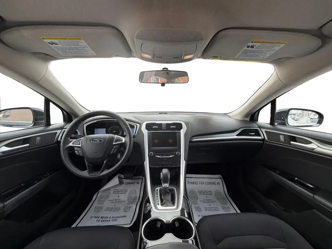 2015 Ford Fusion SE (3FA6P0H78FR) with an Other engine, located at 4508 South Dixie Dr, Moraine, OH, 45439, (937) 908-9800, 39.689976, -84.218452 - Discover the perfect blend of style, comfort, and reliability with this stunning 2015 Ford Fusion SE, available now at Advantage Car and Credit in Moraine, OH! Whether you're commuting to work, shuttling kids to school, or embarking on weekend adventures, this sleek sedan is designed to fit seamless - Photo#20