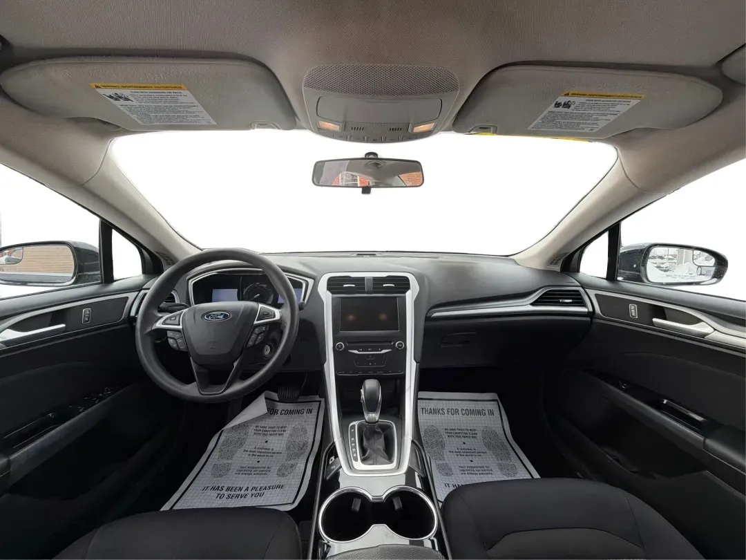 2015 Ford Fusion SE (3FA6P0H78FR) with an Other engine, located at 4508 South Dixie Dr, Moraine, OH, 45439, (937) 908-9800, 39.689976, -84.218452 - Discover the perfect blend of style, comfort, and reliability with this stunning 2015 Ford Fusion SE, available now at Advantage Car and Credit in Moraine, OH! Whether you're commuting to work, shuttling kids to school, or embarking on weekend adventures, this sleek sedan is designed to fit seamless - Photo#21