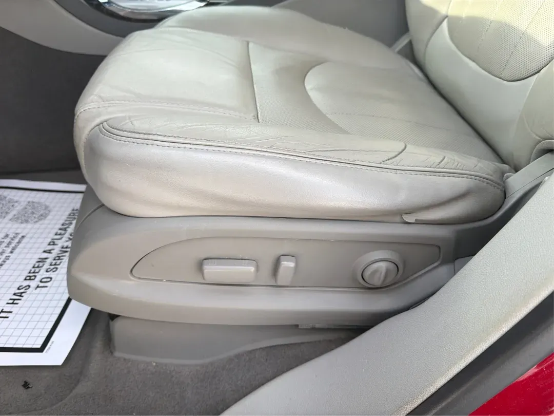 2014 Buick Enclave Leather (5GAKVBKD5EJ) with an 3.6L V-6 gasoline direct injection engine, located at 1184 Kauffman Ave, Fairborn, OH, 45324, (937) 908-9800, 39.807072, -84.030914 - ### Discover Adventure in Style: 2014 Buick Enclave at Advantage Car and Credit<br /> <br /> Are you ready to elevate your family road trips or weekend adventures? The 2014 Buick Enclave, available now at Advantage Car and Credit in Fairborn, OH, is the perfect vehicle for those looking for comfort, - Photo#18