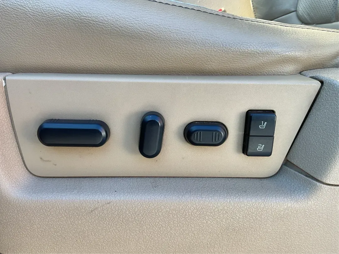 2014 Ford F-150 LARIAT (1FTFW1ETXEK) with an Other engine, located at 401 Woodman Dr, Riverside, OH, 45431, (937) 908-9800, 39.760899, -84.123421 - **Unleash Your Adventures with the 2014 Ford F-150 LARIAT: The Ultimate Truck for Every Lifestyle!**<br /> <br /> Are you in search of a versatile vehicle that can handle everything from weekend adventures to daily commutes? Look no further! The 2014 Ford F-150 LARIAT is a reliable and rugged truck - Photo#17