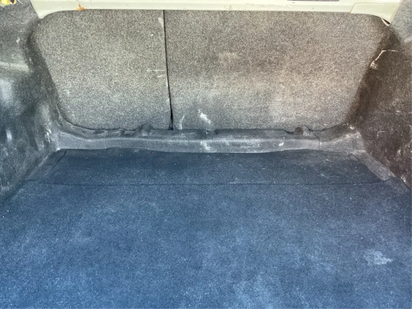 2016 Chevrolet Malibu 1LT (1G1ZE5ST6GF) with an ECOTEC 1.5L I-4 gasoline direct injection engine, located at 401 Woodman Dr, Riverside, OH, 45431, (937) 908-9800, 39.760899, -84.123421 - **Elevate Your Commute with the Exceptional 2016 Chevrolet Malibu 1LT** <br /> <br /> Are you searching for a reliable sedan that balances style, comfort, and performance? Look no further than the 2016 Chevrolet Malibu 1LT, available at Advantage Car and Credit in Riverside, OH. Perfect for both you - Photo#12