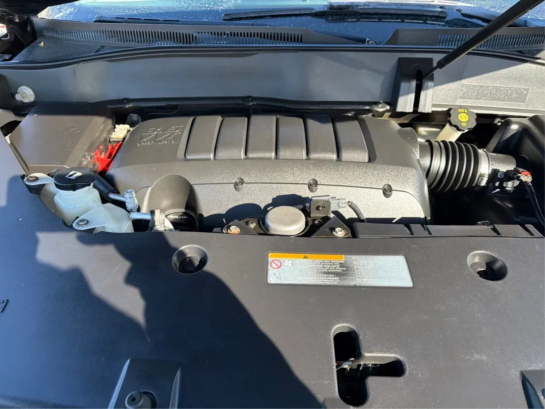 2016 GMC Acadia SLE-1 (1GKKVNED4GJ) with an 3.6L V-6 gasoline direct injection engine, located at 1099 N County Rd 25A, Troy, OH, 45373, (937) 908-9800, 40.057079, -84.212883 - **Adventure Awaits with the 2016 GMC Acadia at Advantage Car and Credit - Troy!**<br /> <br /> When it comes to family outings or weekend getaways, the 2016 GMC Acadia is your perfect travel companion. Designed for those who crave the ideal blend of comfort, space, and versatility, this SUV is just - Photo#11