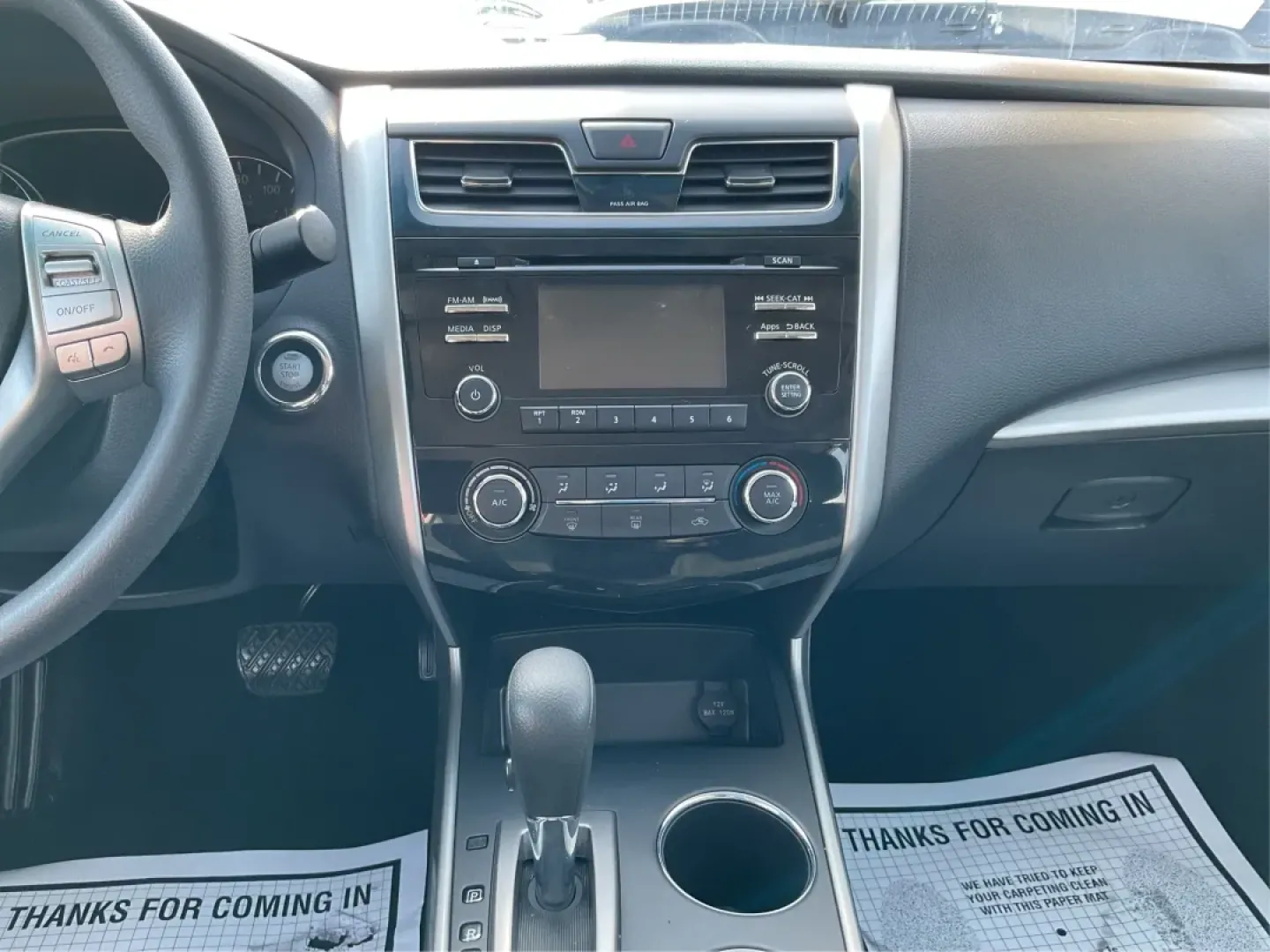 2015 Nissan Altima 2.5 S (1N4AL3AP4FC) with an 2.5L I-4 DOHC engine, located at 401 Woodman Dr, Riverside, OH, 45431, (937) 908-9800, 39.760899, -84.123421 - **Discover Adventure and Comfort with the 2015 Nissan Altima at Advantage Car and Credit - Riverside!**<br /> <br /> Are you ready to elevate your daily commute or embark on weekend adventures without breaking the bank? Say hello to the 2015 Nissan Altima, available now at Advantage Car and Credit i - Photo#13