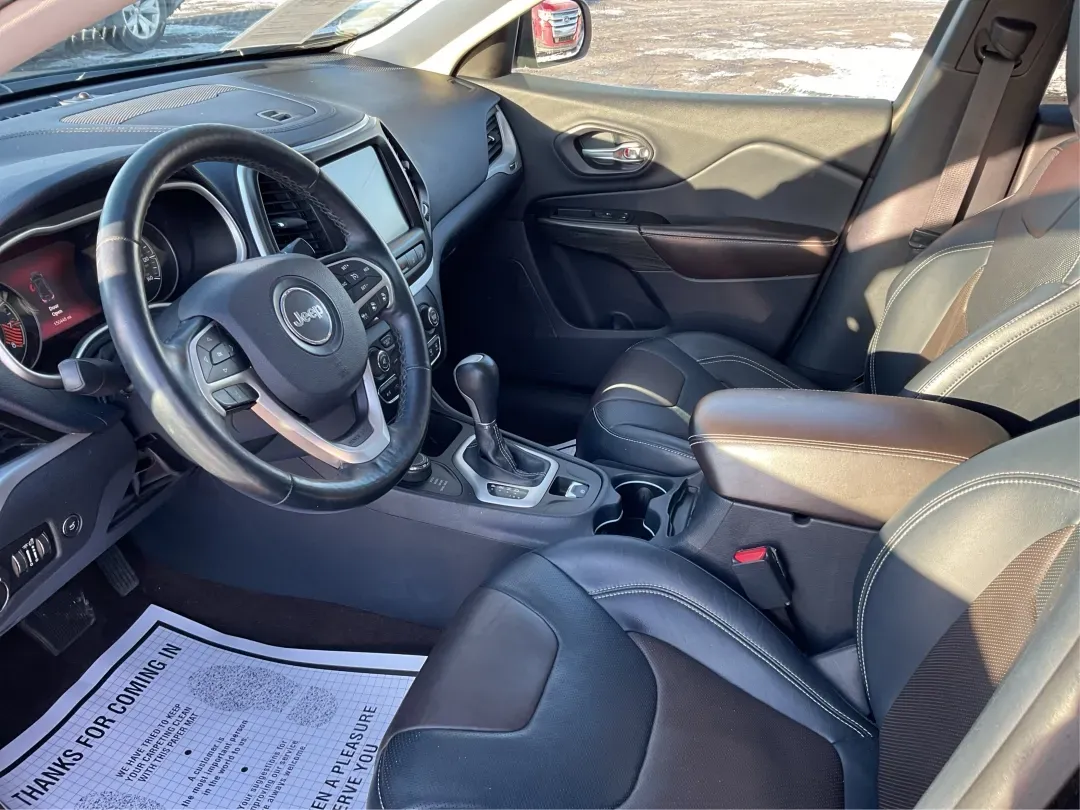 2014 Jeep Cherokee Limited (1C4PJMDS5EW) with an Other engine, located at 1099 N County Rd 25A, Troy, OH, 45373, (937) 908-9800, 40.057079, -84.212883 - Discover the perfect blend of versatility and style with the 2014 Jeep Cherokee Limited, now available at Advantage Car and Credit in Troy, OH! Whether you're navigating the daily grind or embarking on weekend adventures, this crossover SUV is designed to enhance your lifestyle, making it an ideal c - Photo#9